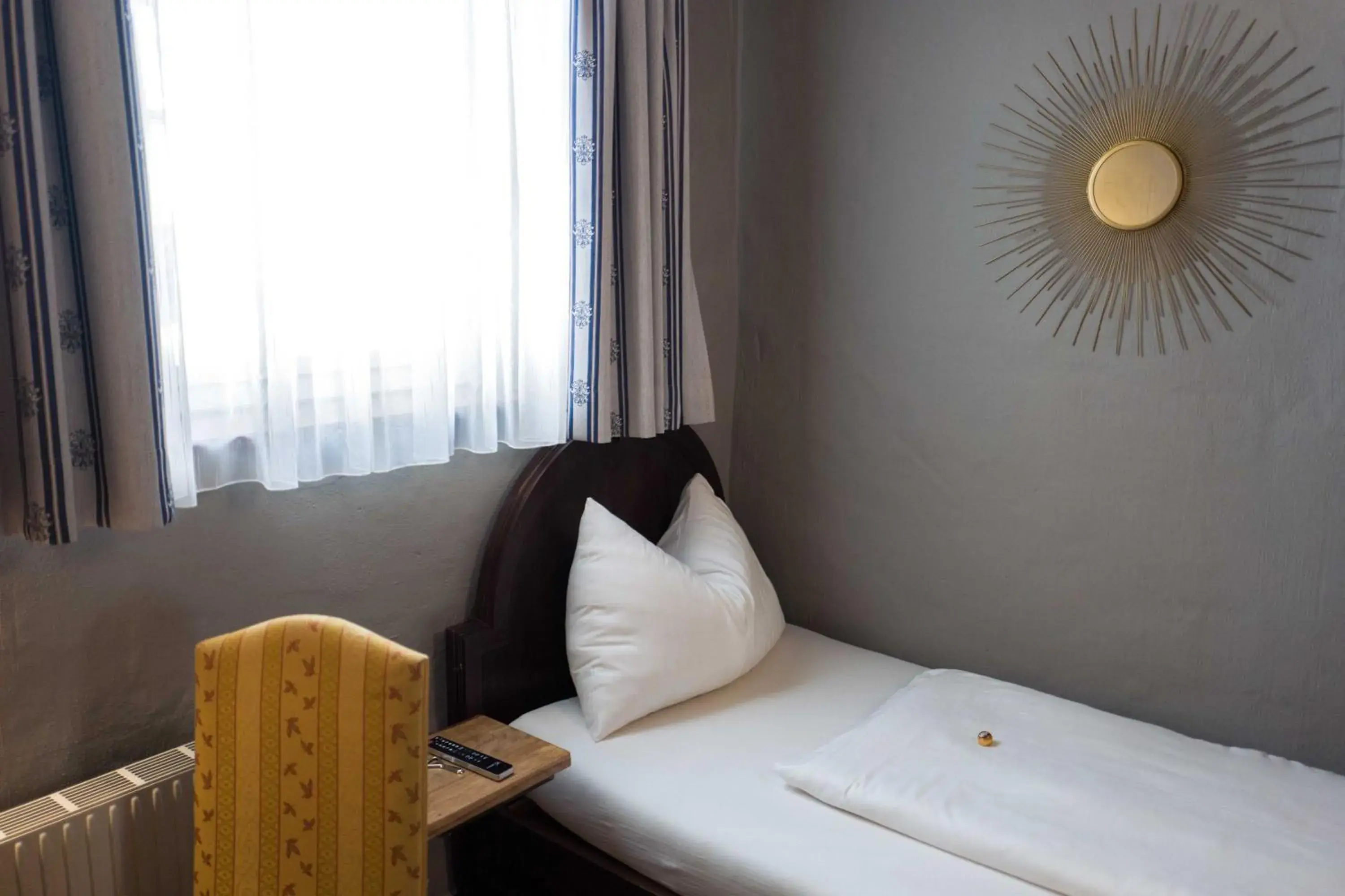 Comfort Apartment (2 guests 50m2, 3 guests =60m2) in Altstadt Hotel Stadtkrug Comfort Apartment (2 guests 50m2, 3 guests =60m2) in Altstadt Hotel Stadtkrug