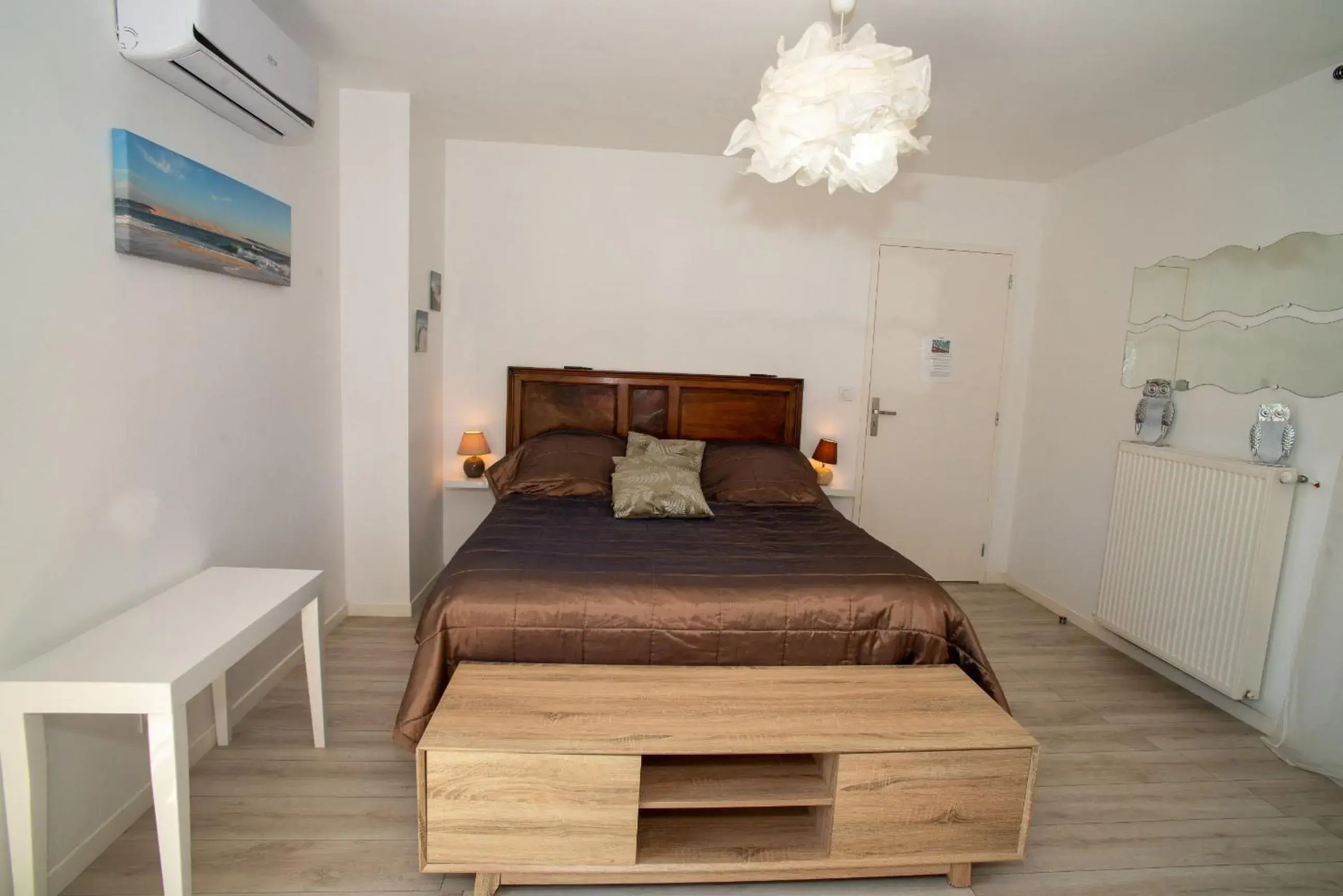 Double Room with Balcony in Maison Lucilda Double Room with Balcony in Maison Lucilda