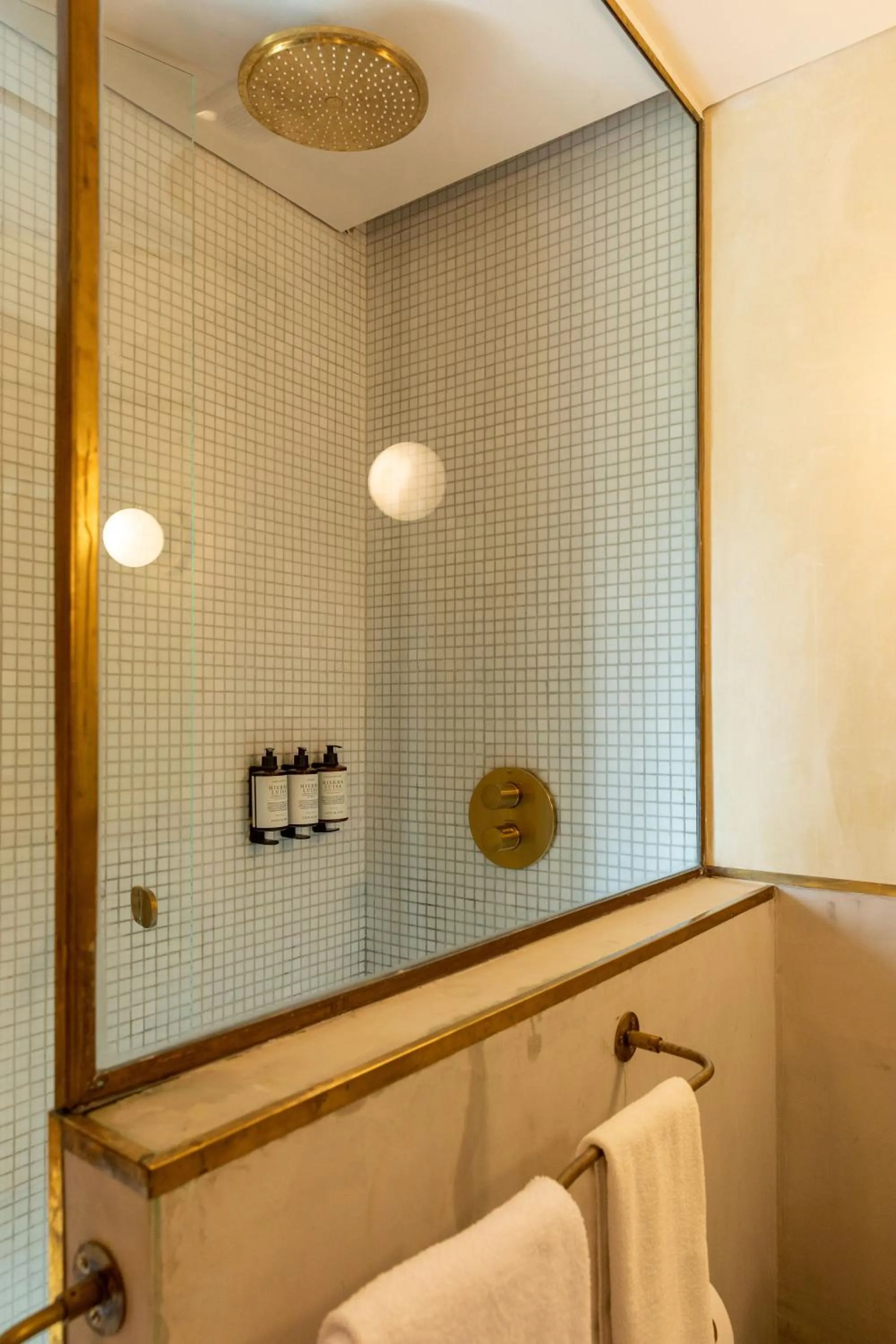 Bathroom in 23 Hotel Medellin