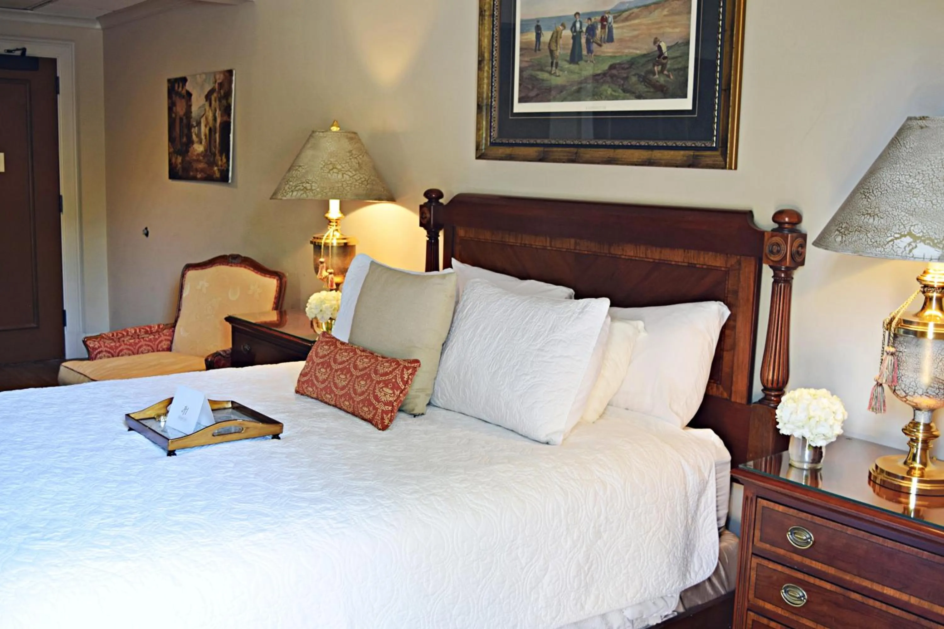 Bedroom, Bed in JH Adams Inn, Trademark Collection by Wyndham