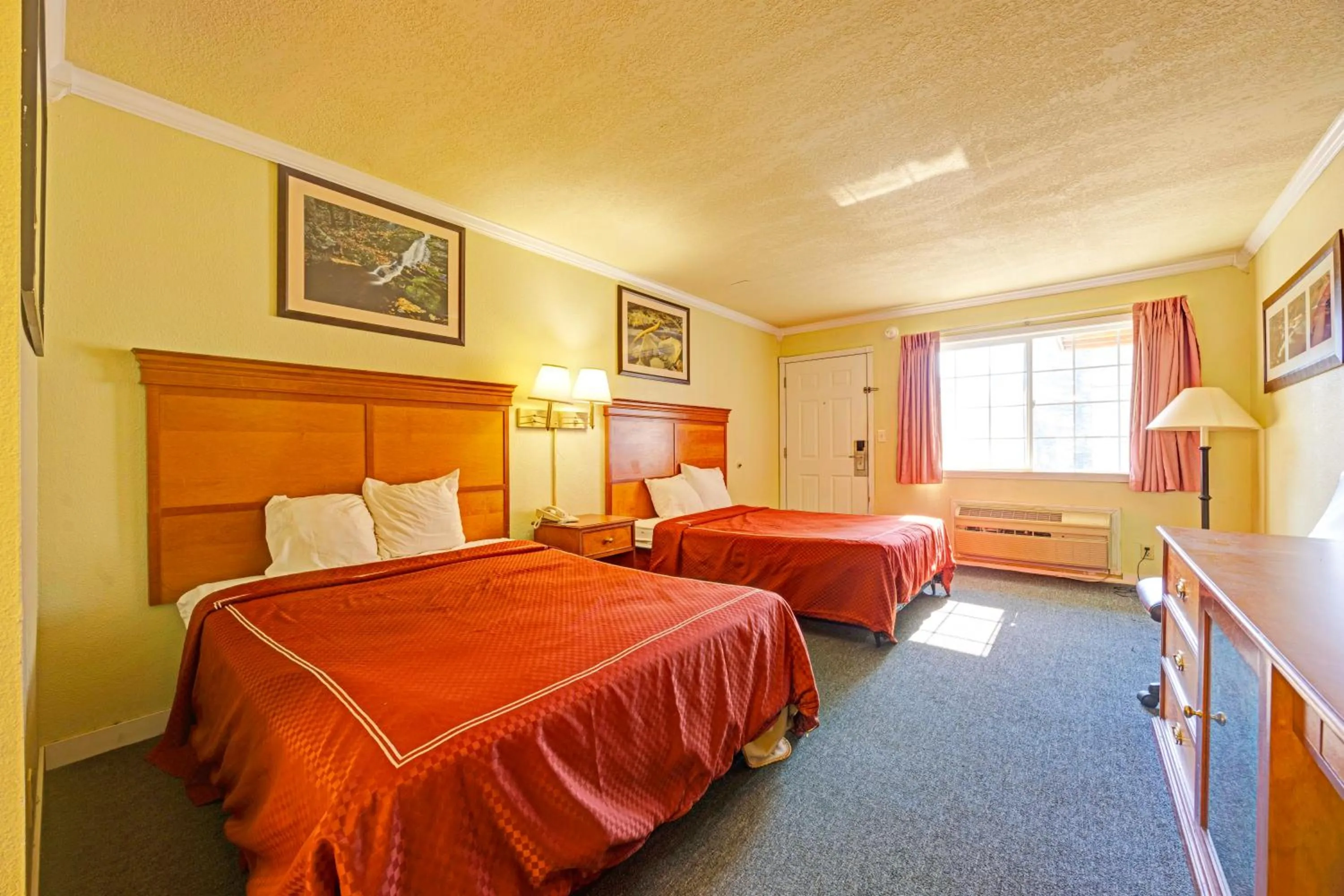 Bedroom, Bed in Capital O Stevenson Inn Riverside