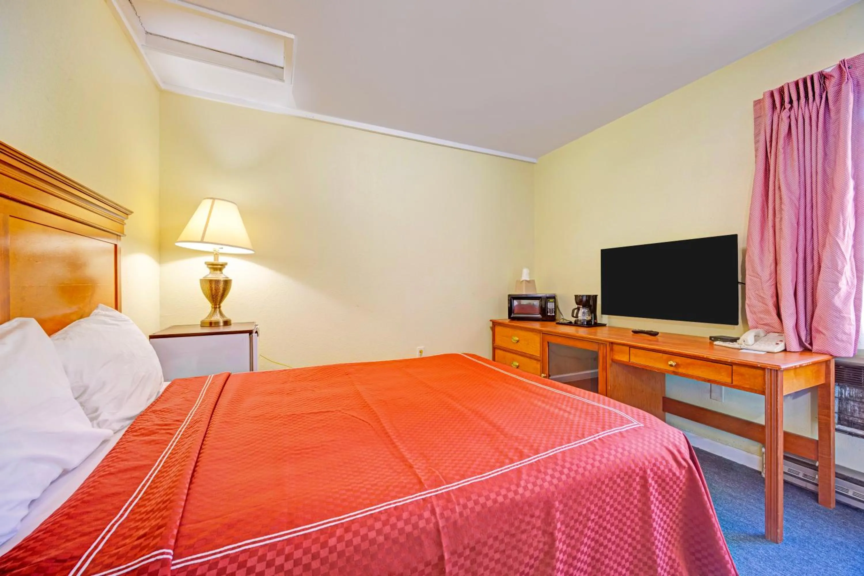 Bedroom, Bed in Capital O Stevenson Inn Riverside