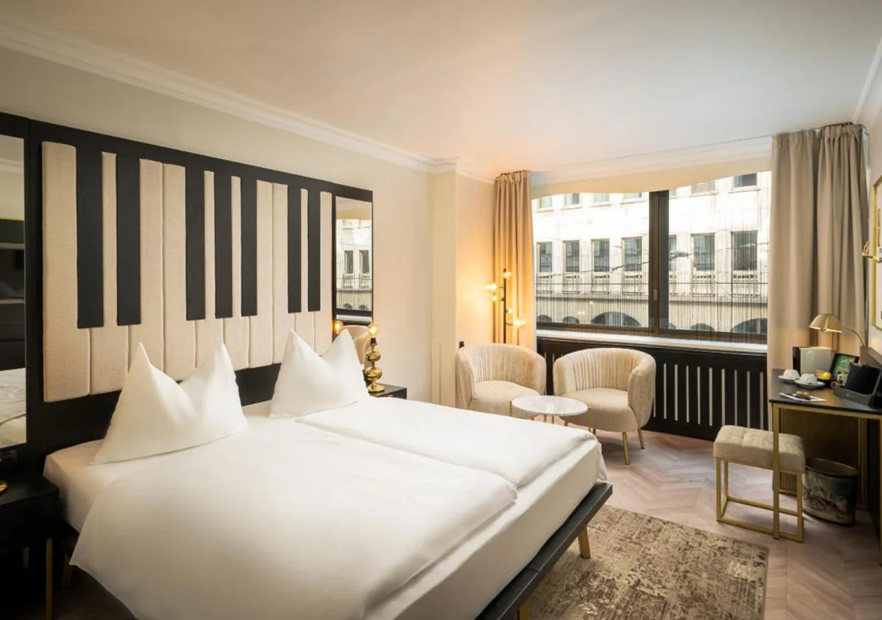 Bed in elaya hotel vienna city center, Trademark by Wyndham