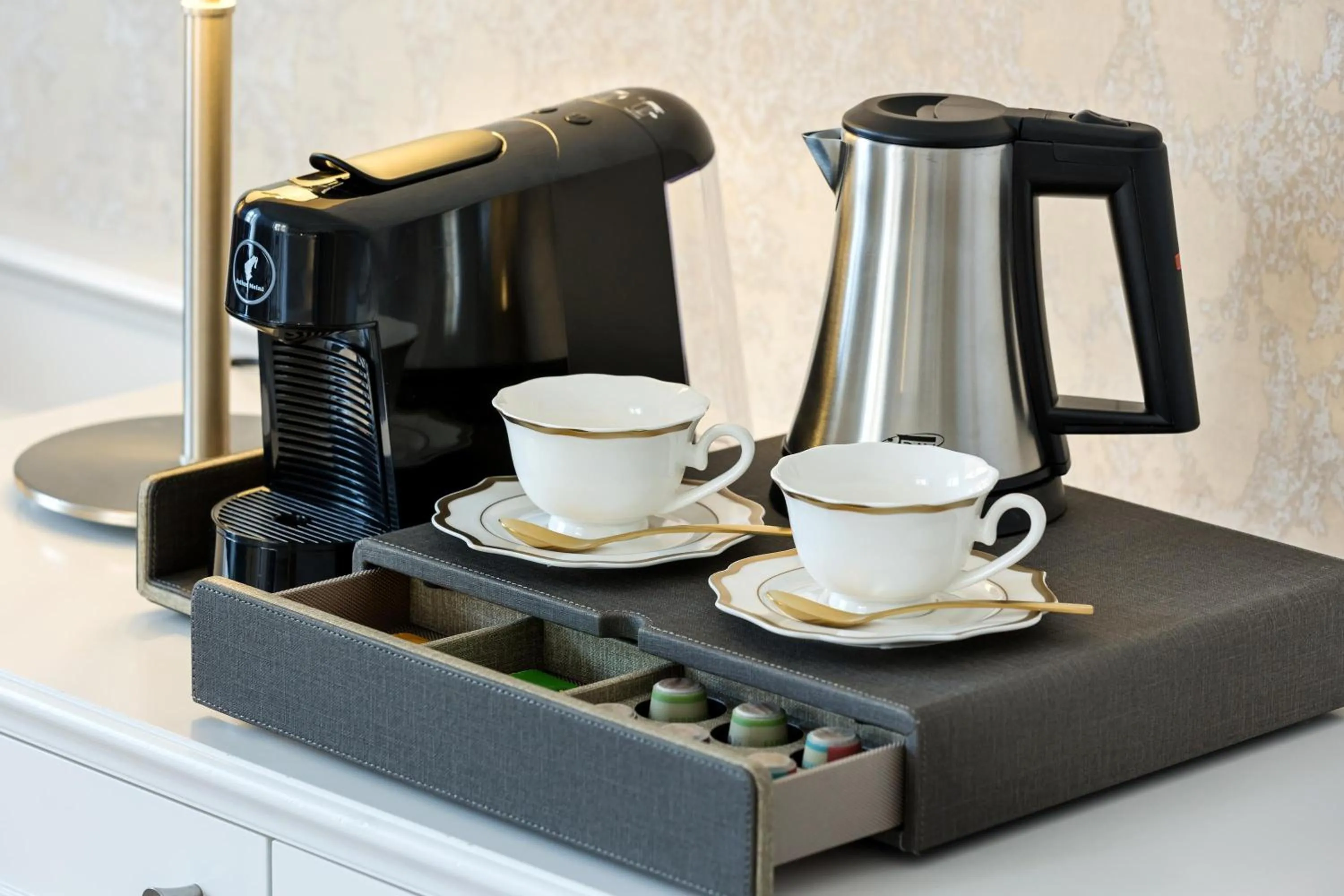 Coffee/tea facilities in Hotel Rathauspark Wien
