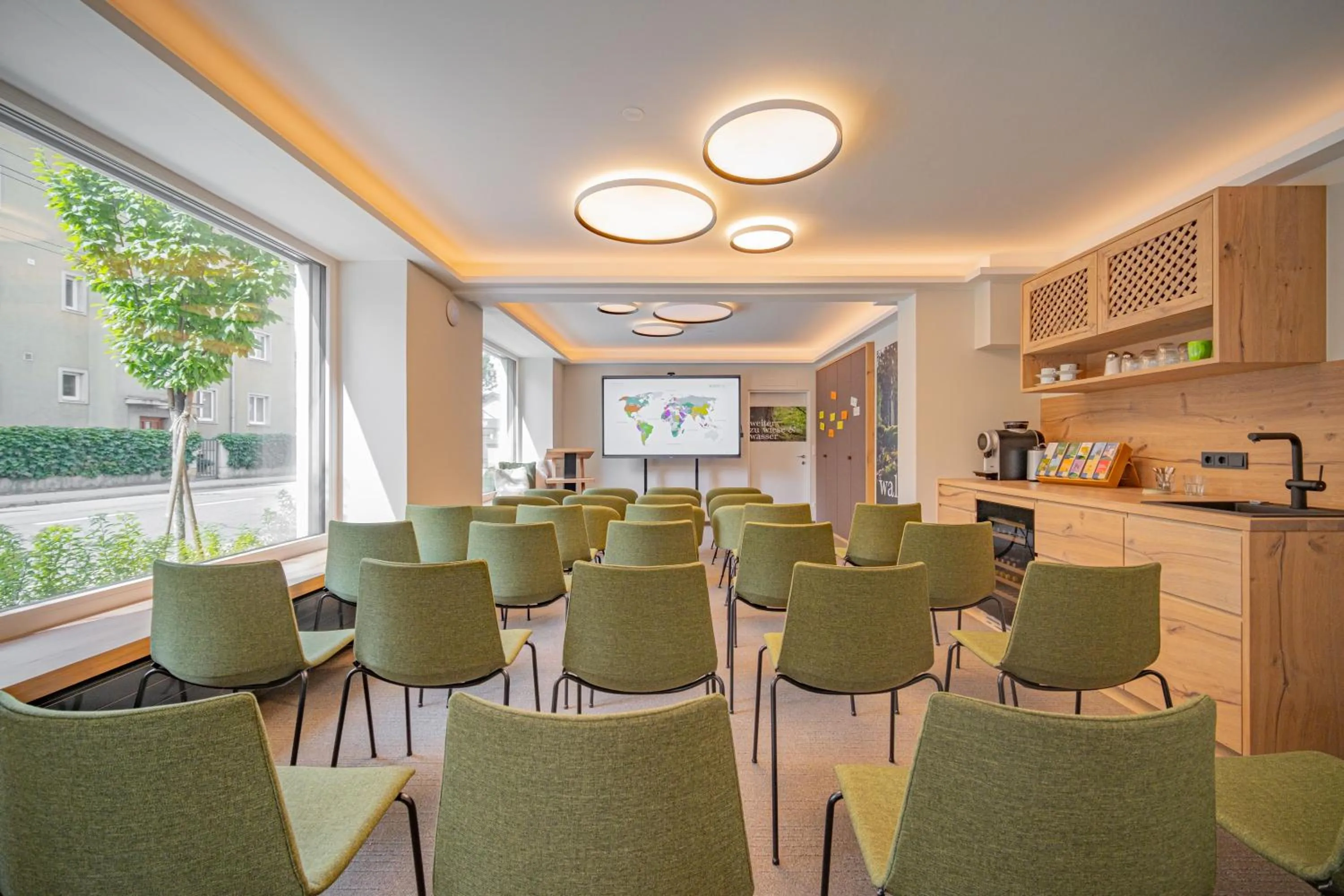 Meeting/conference room in Das Grüne Hotel zur Post - 100 % BIO