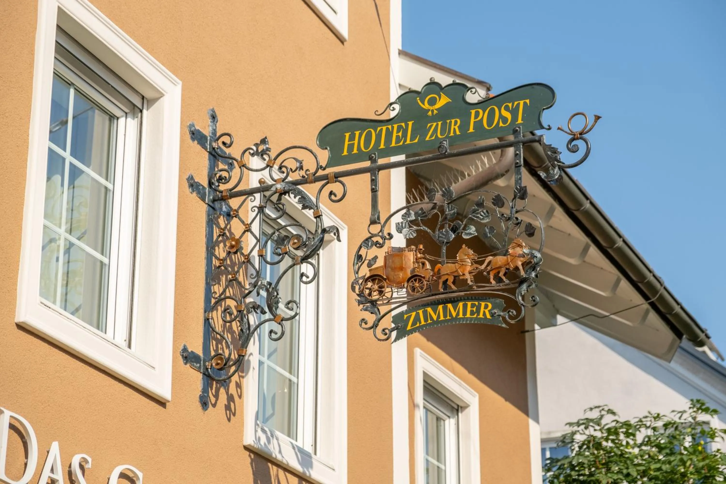 Property building in Das Grüne Hotel zur Post - 100 % BIO