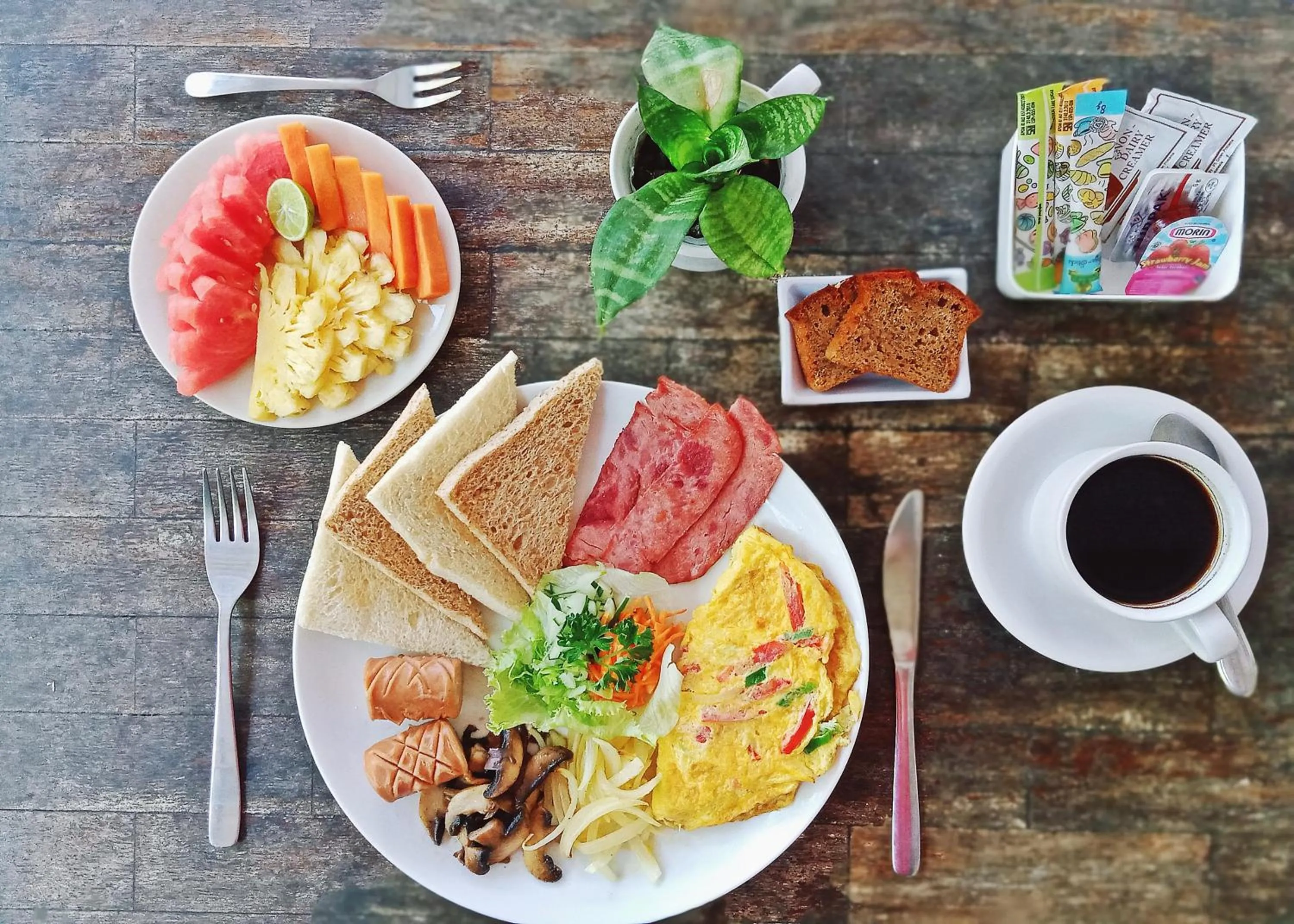 Breakfast in Harmony Villa Dua