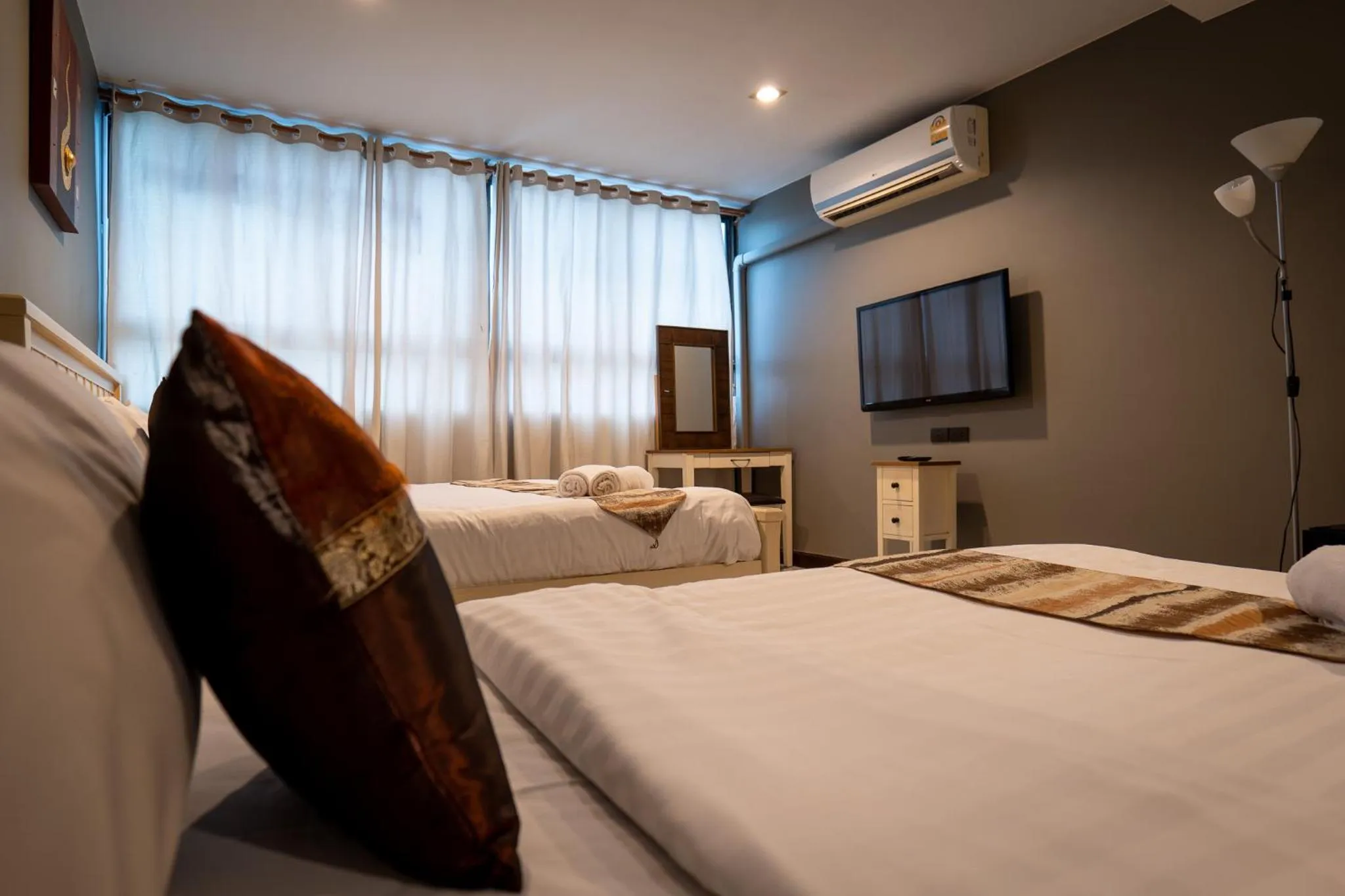 Bed in Anandpura Riverside Hotel