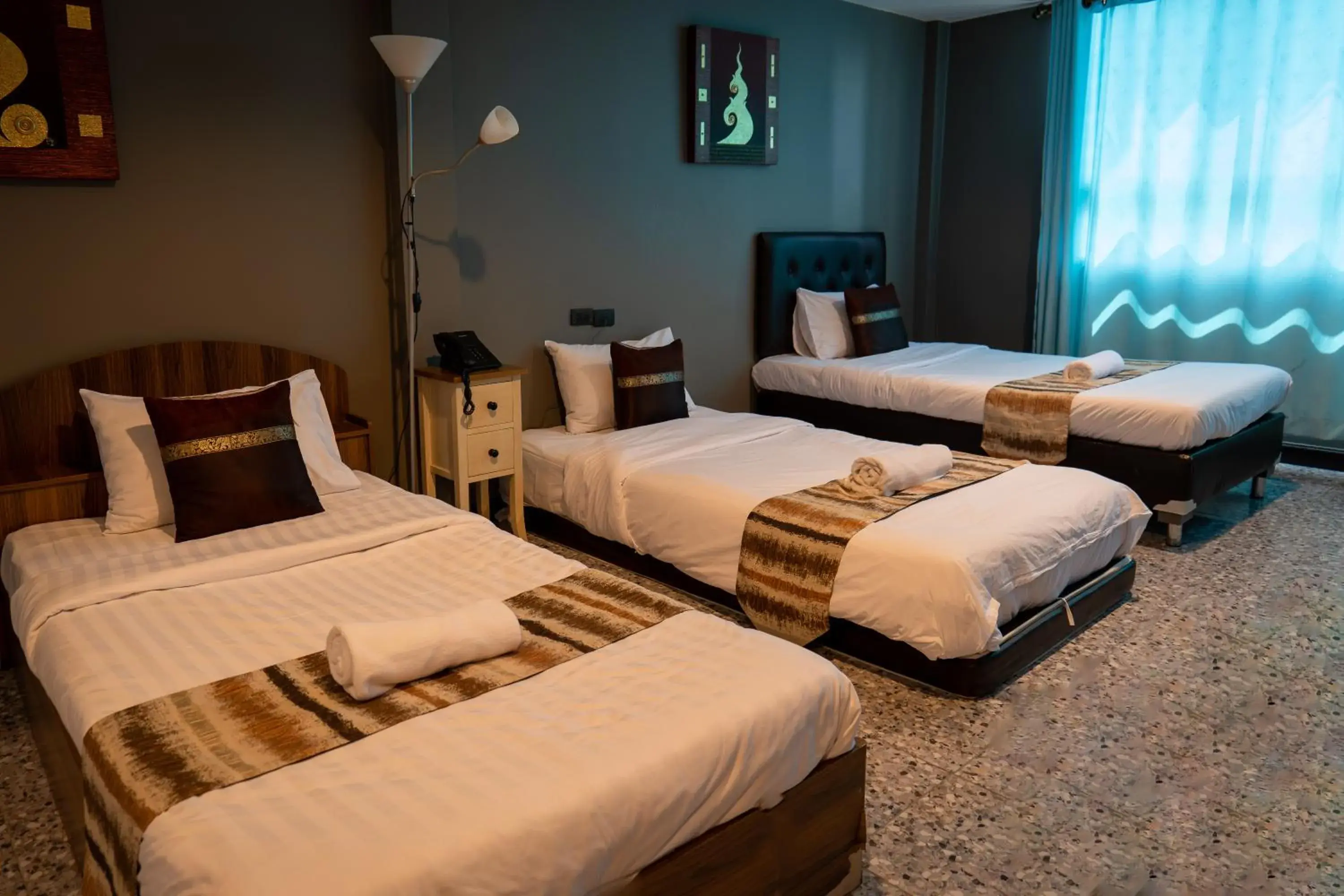 Superior Triple Room (City View) in Anandpura Riverside Hotel Superior Triple Room (City View) in Anandpura Riverside Hotel