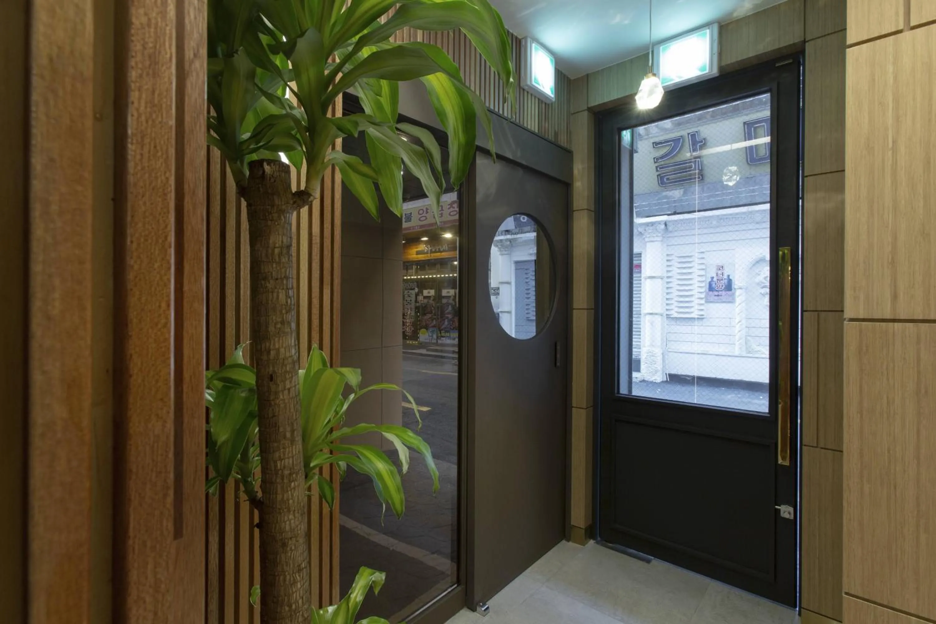 Busan Lounge 26 Hotel