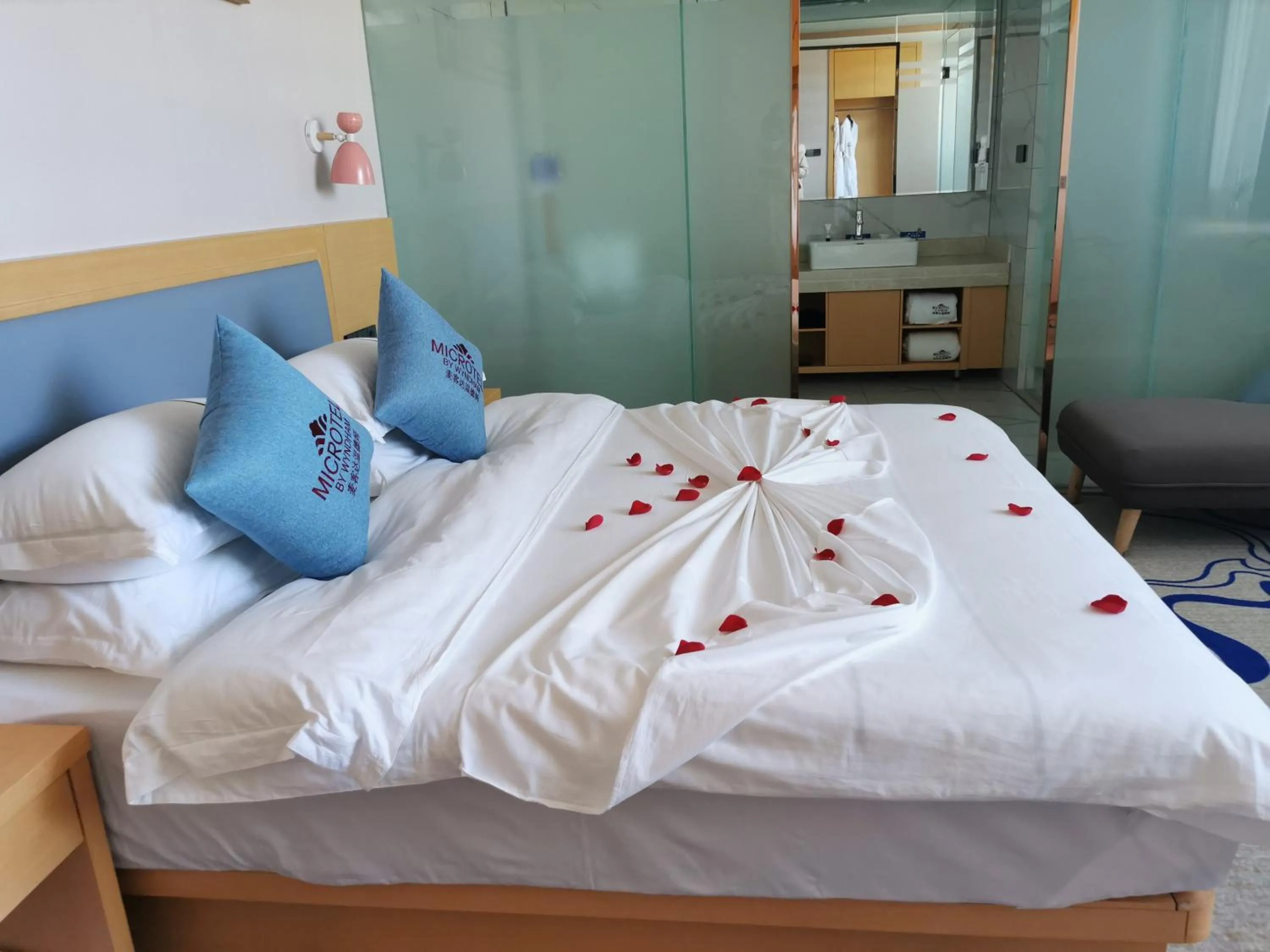 Microtel by Wyndham Lijiang