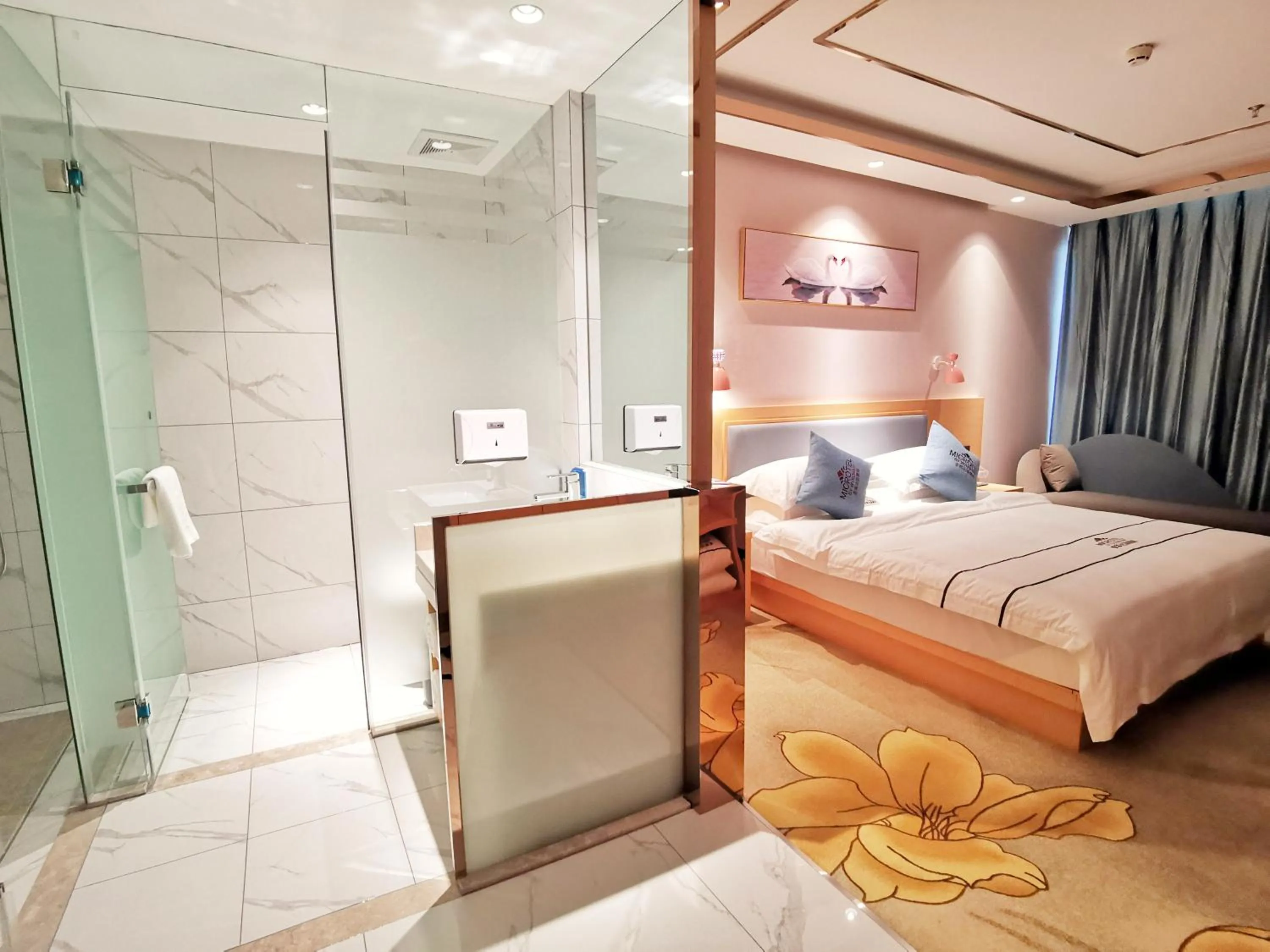 Microtel by Wyndham Lijiang