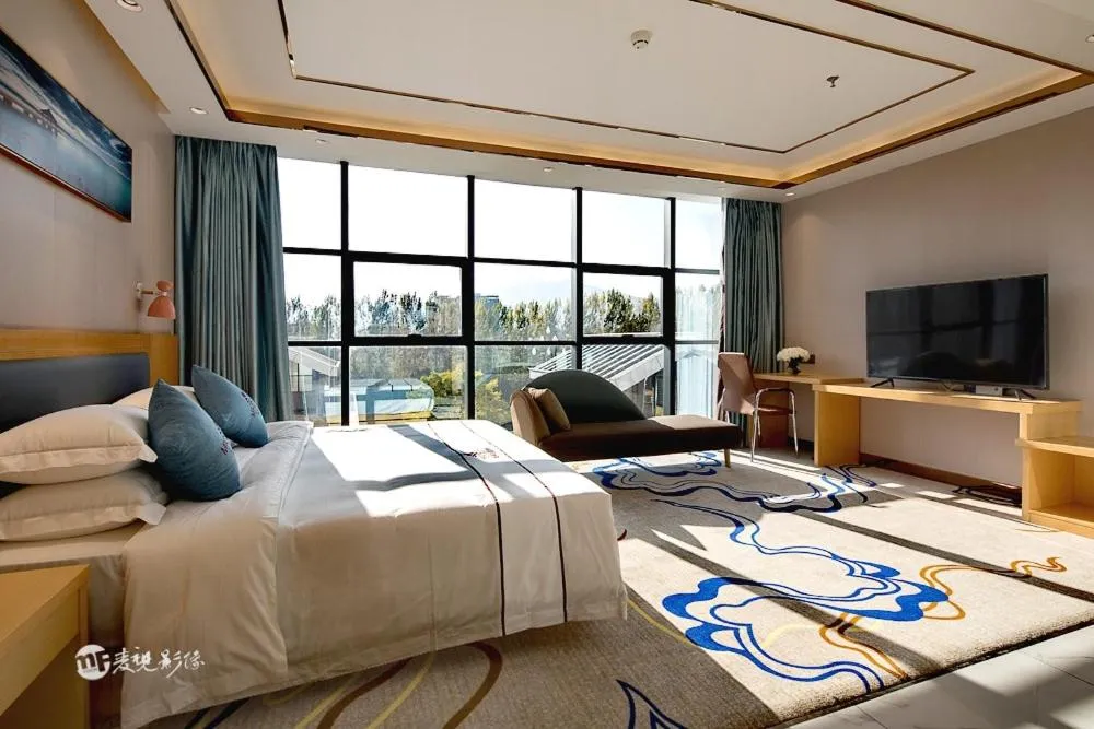 Microtel by Wyndham Lijiang