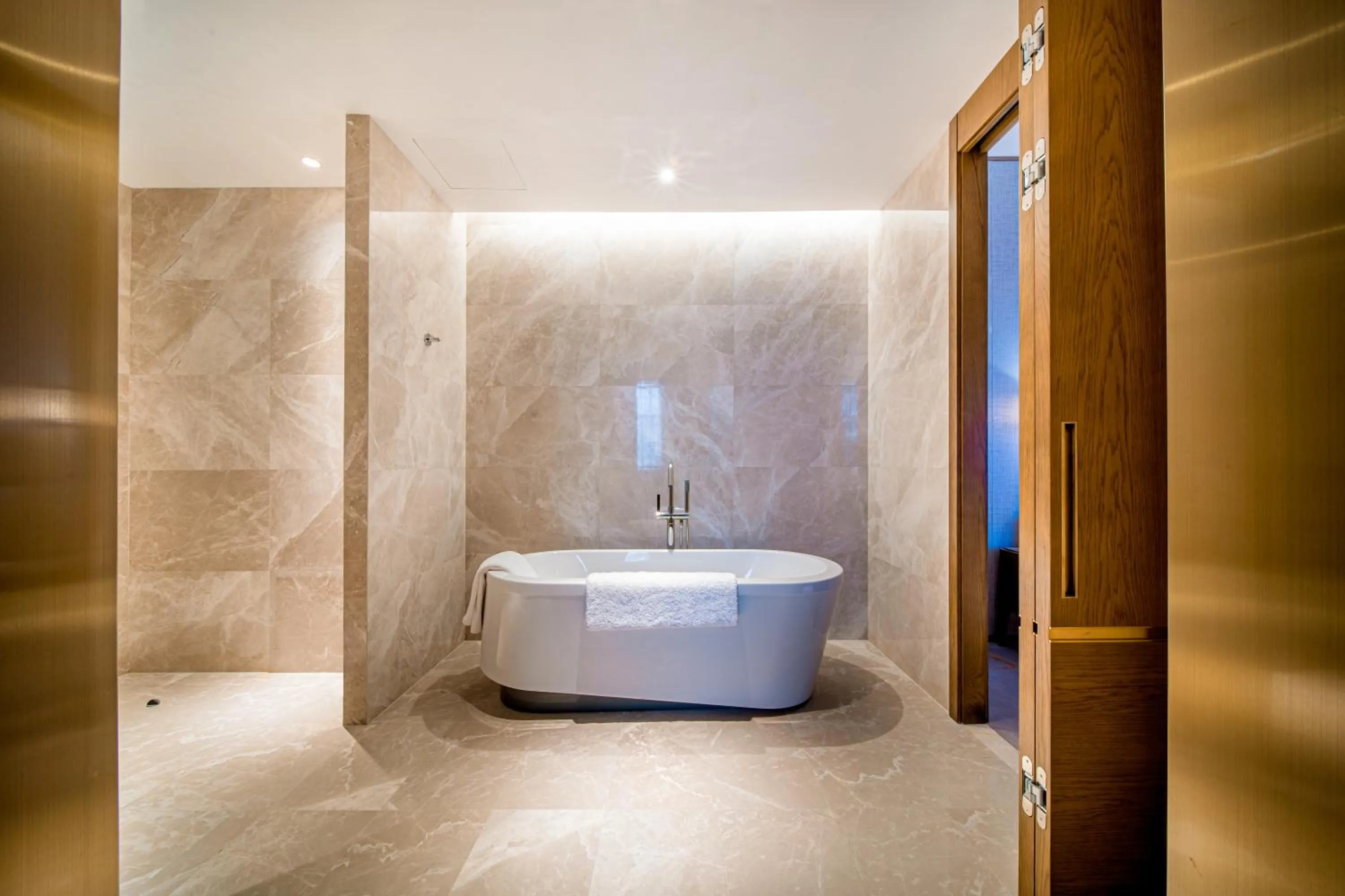 Bathroom in Wyndham Shiyan Downtown