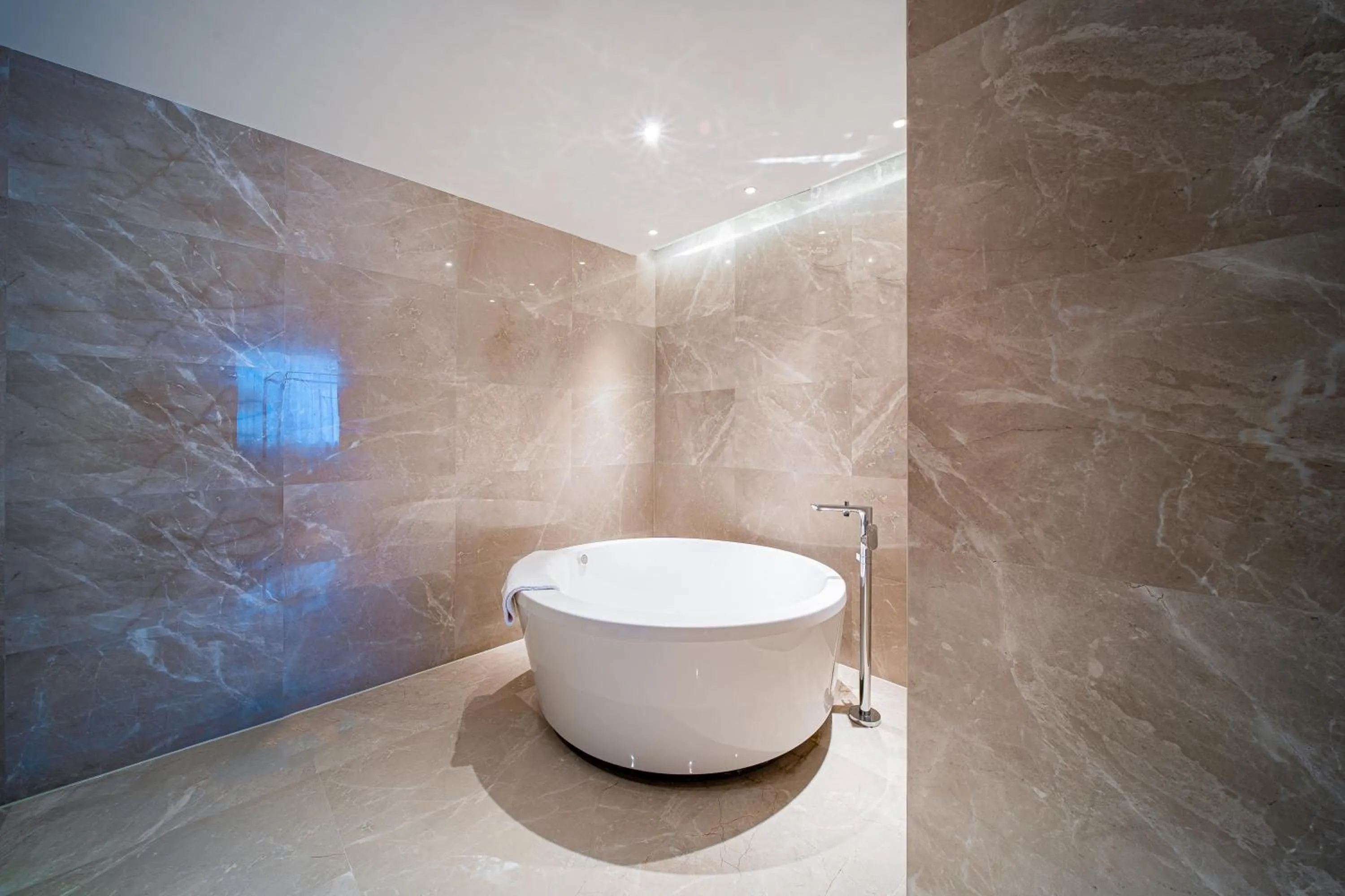 Bathroom in Wyndham Shiyan Downtown