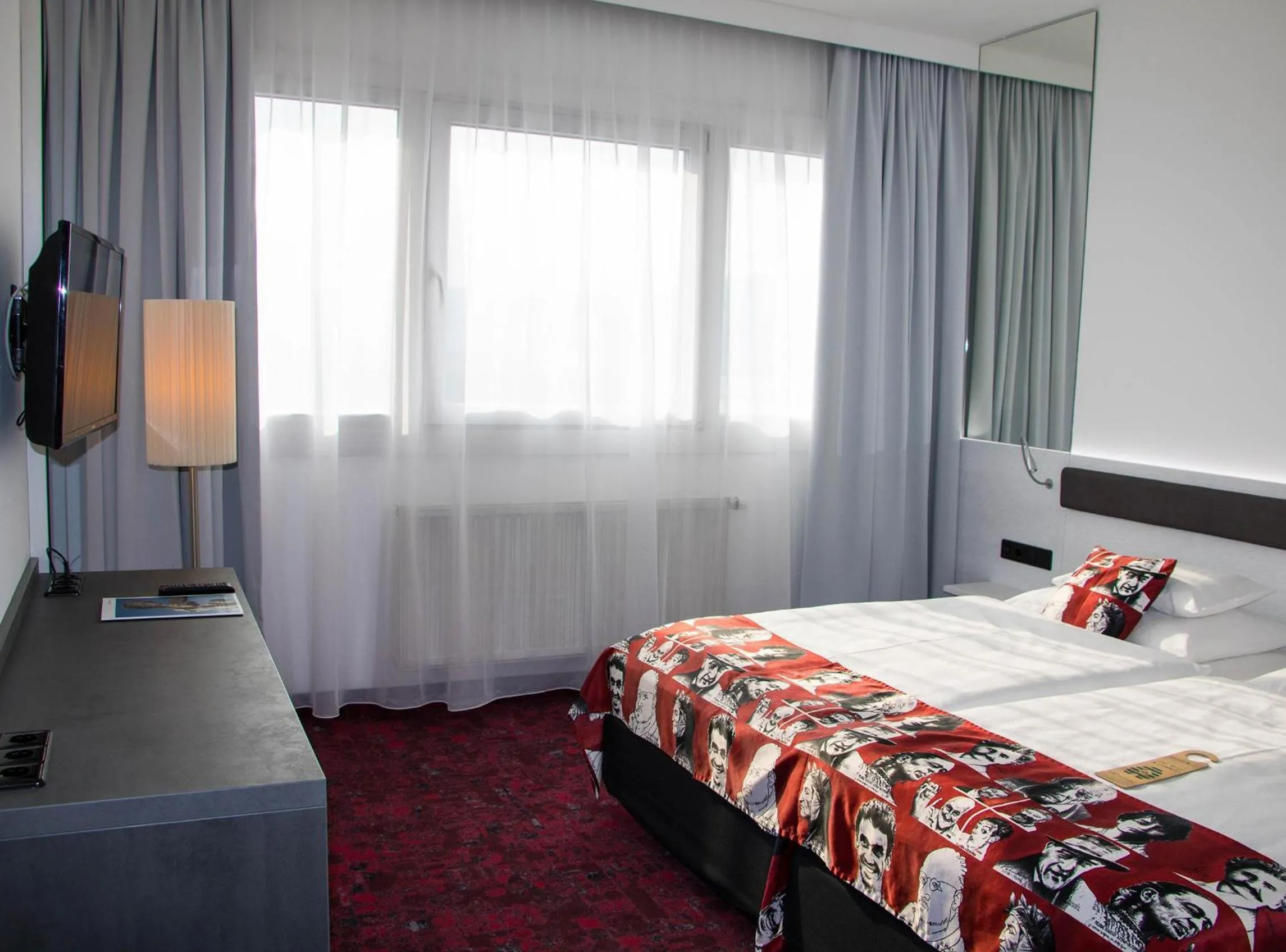 TV and multimedia, Bed in ARCOTEL Nike Linz