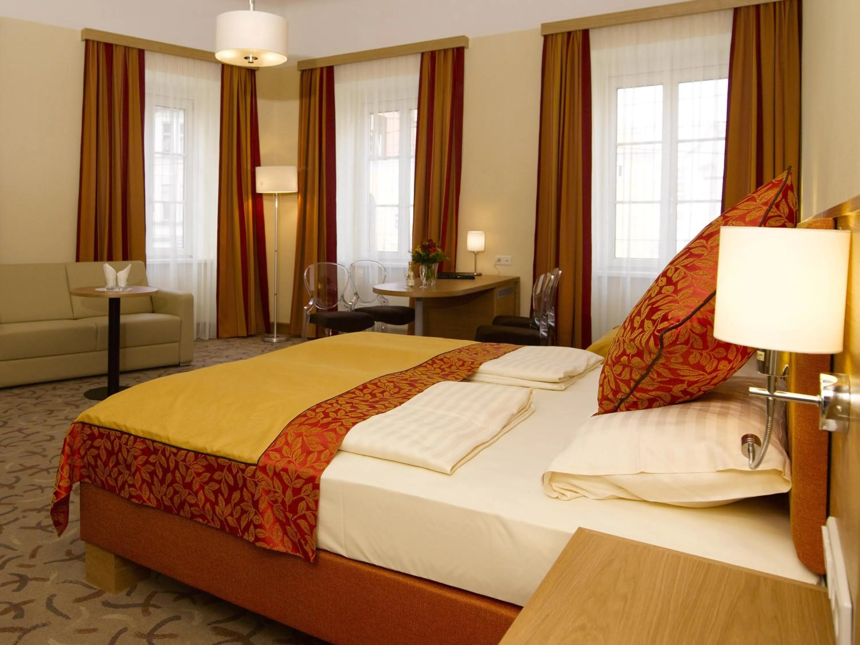 Bed in Hotel Drei Raben