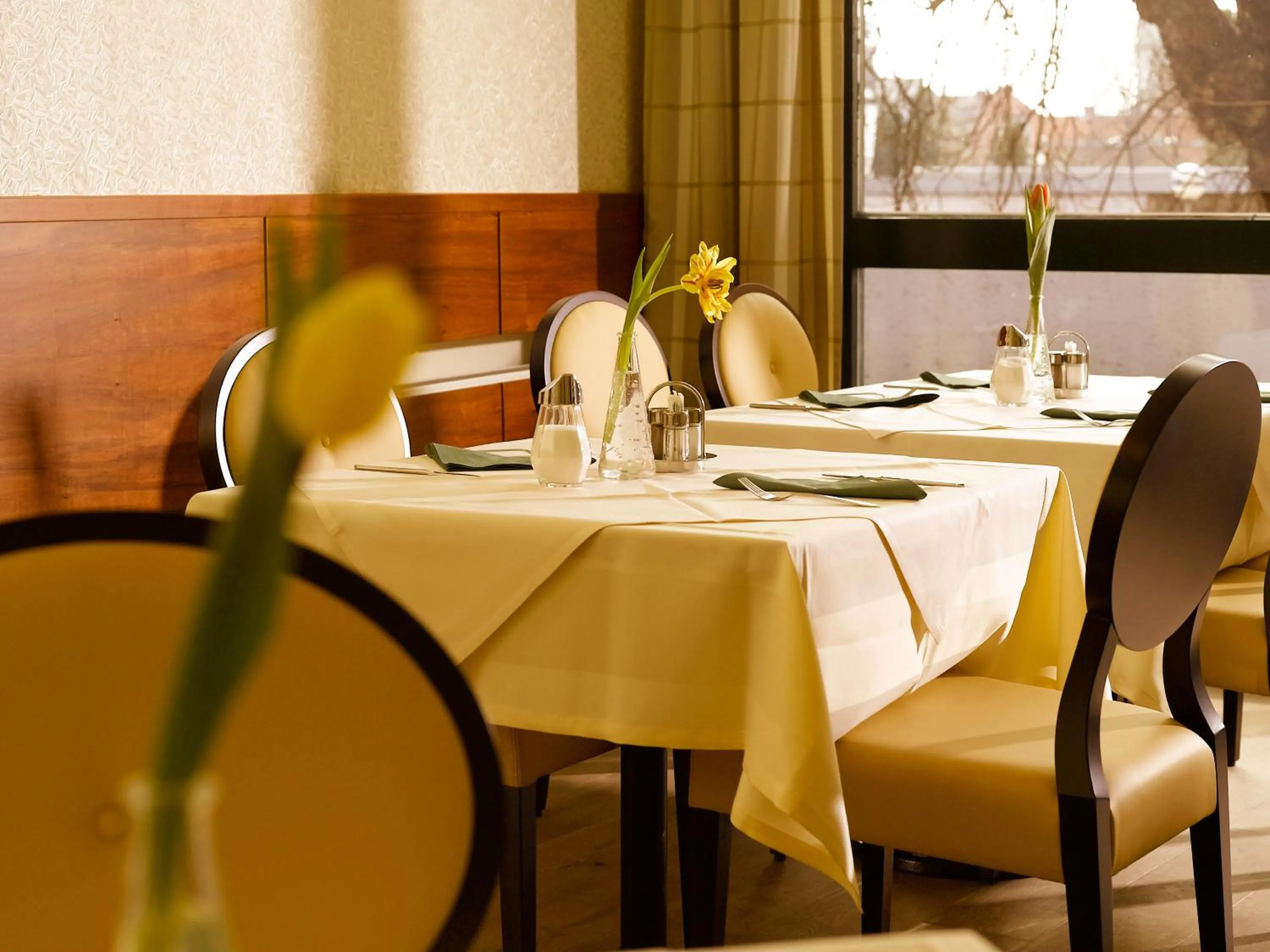 Restaurant/places to eat in Hotel Drei Raben