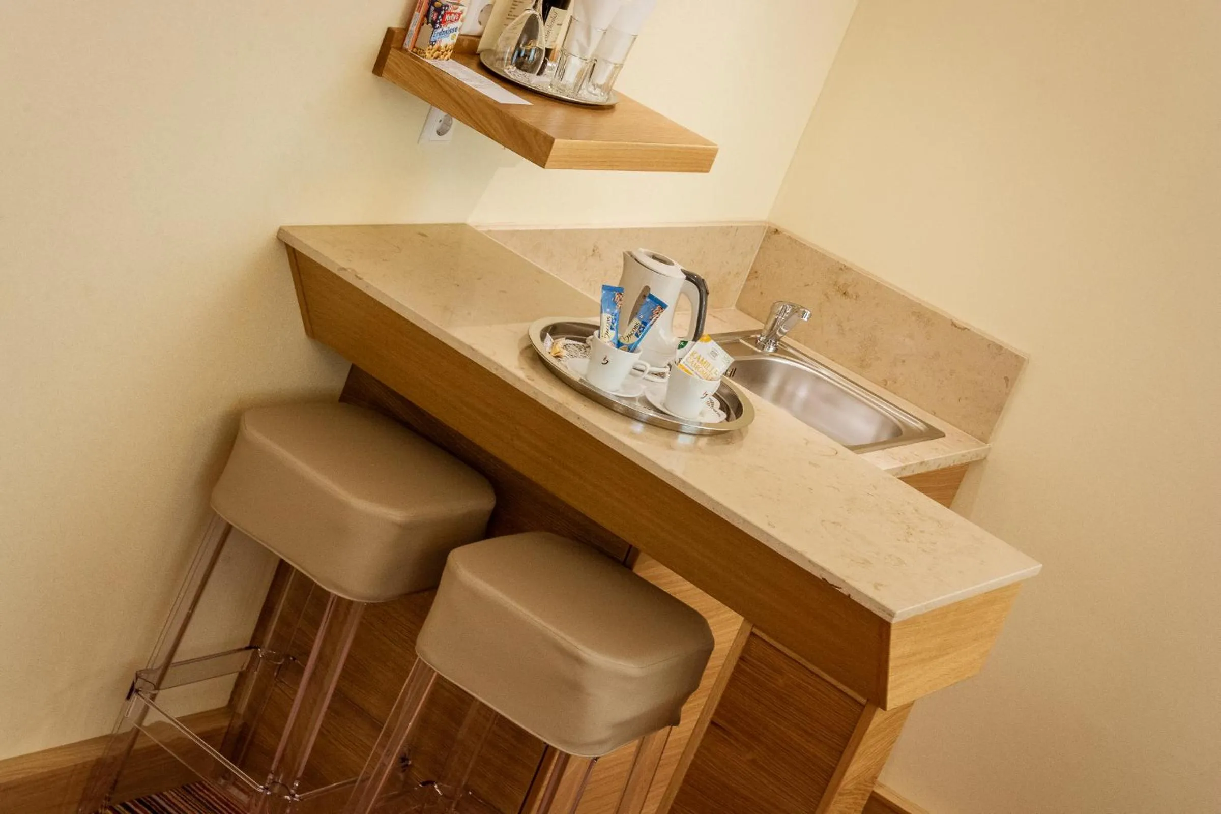 Photo of the whole room in Hotel Drei Raben