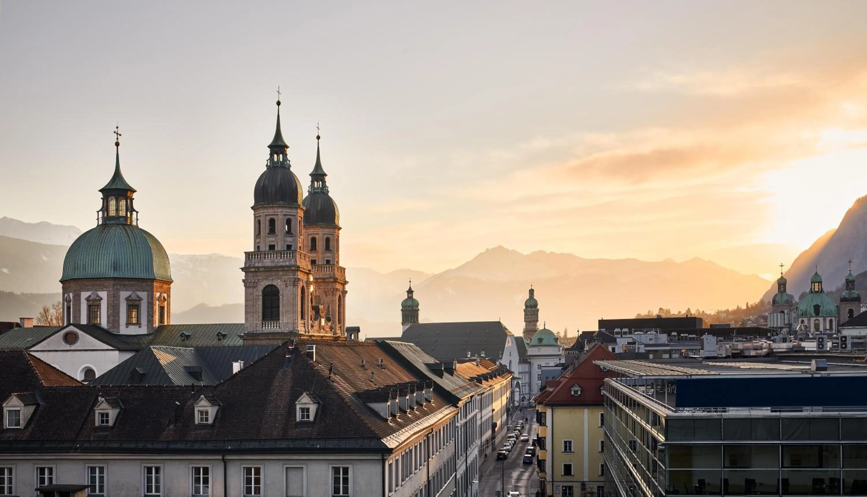Property building in Hotel Schwarzer Adler Innsbruck