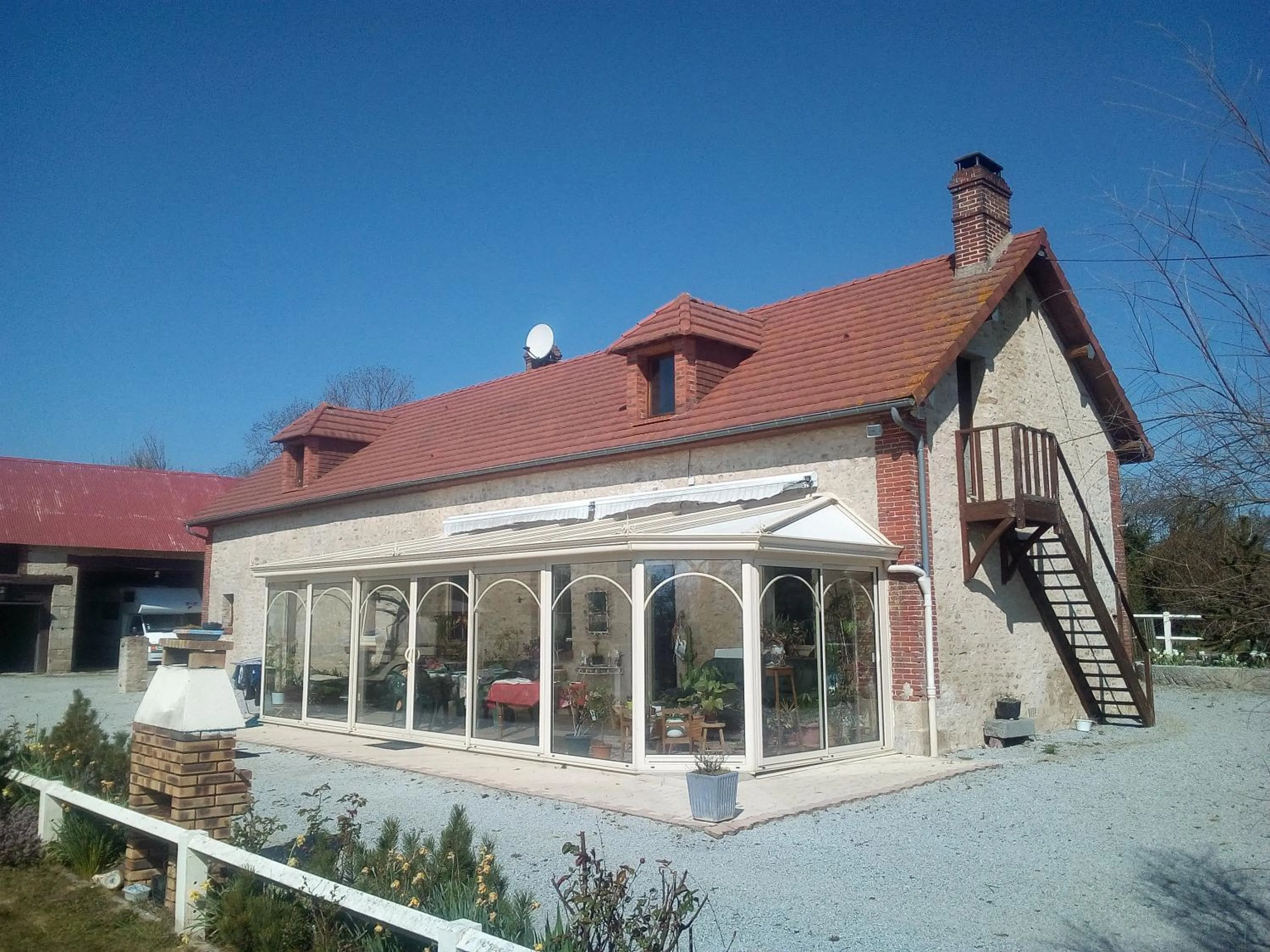 Property building in Domaine du clos henri