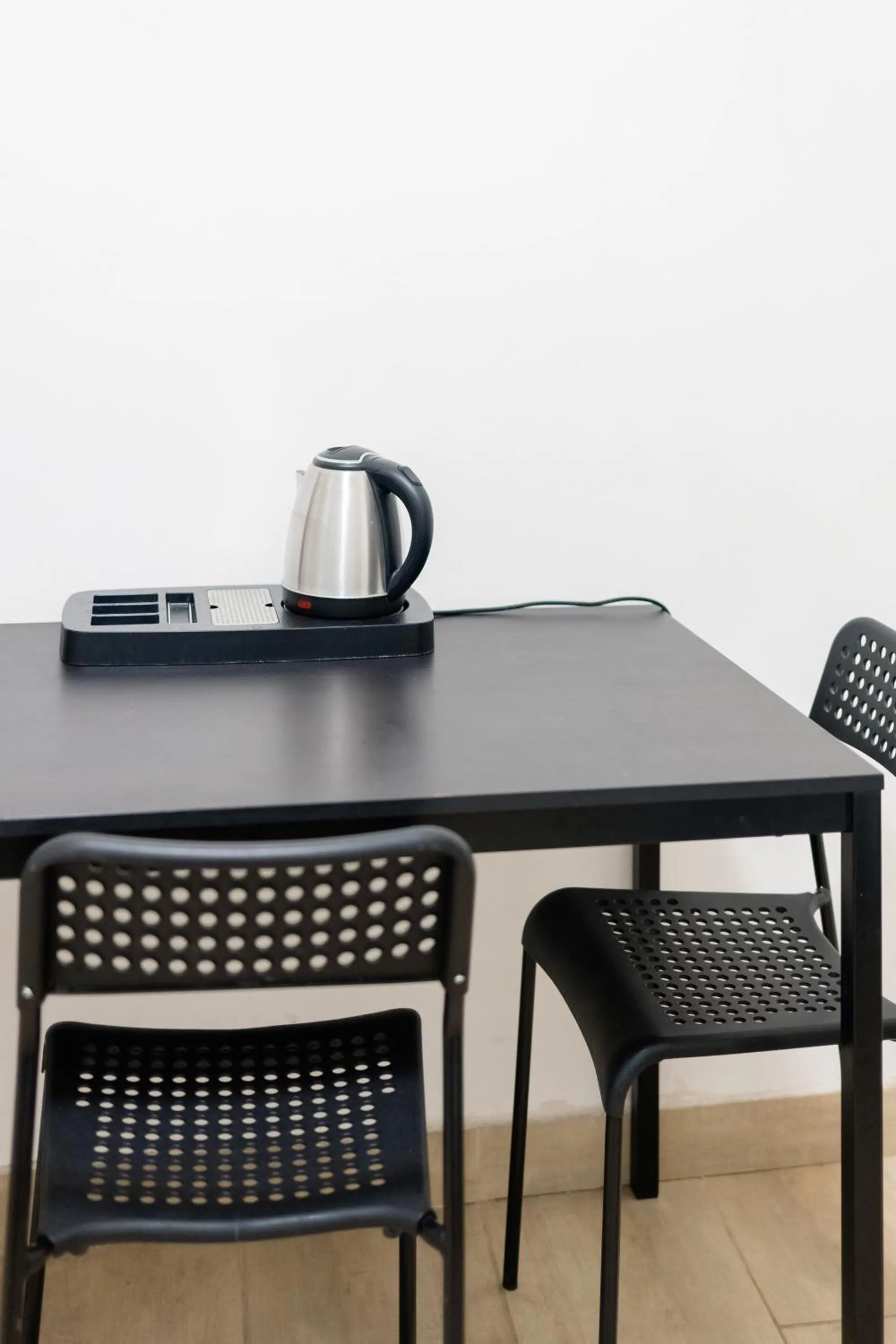 Coffee/tea facilities in Inside Chiaia Rooms