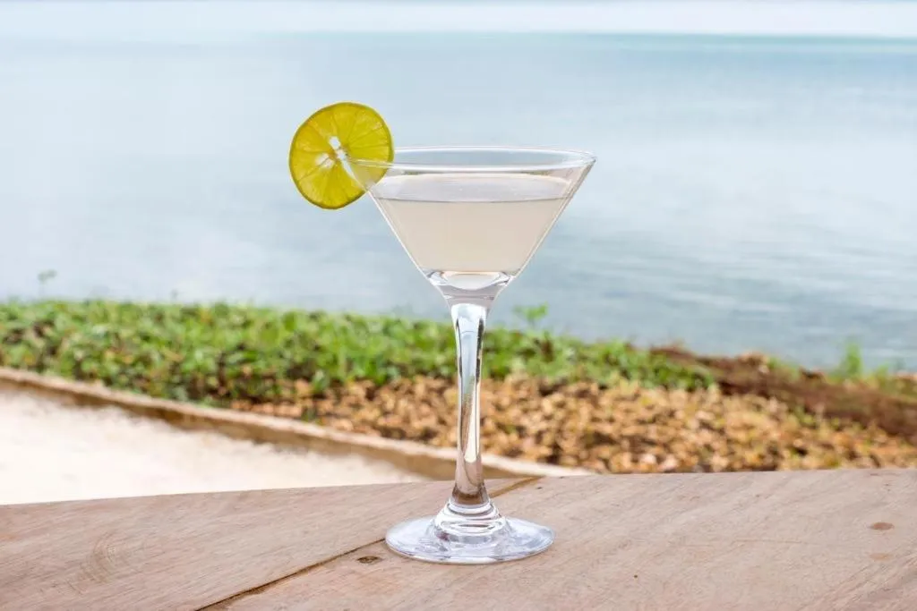 Alcoholic drinks in Calamari Beach Resort