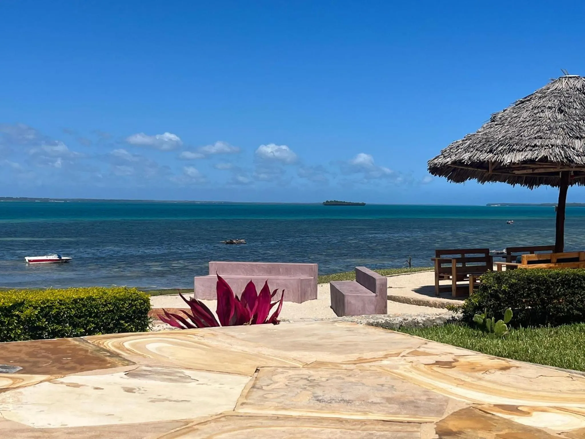 Calamari Beach Resort