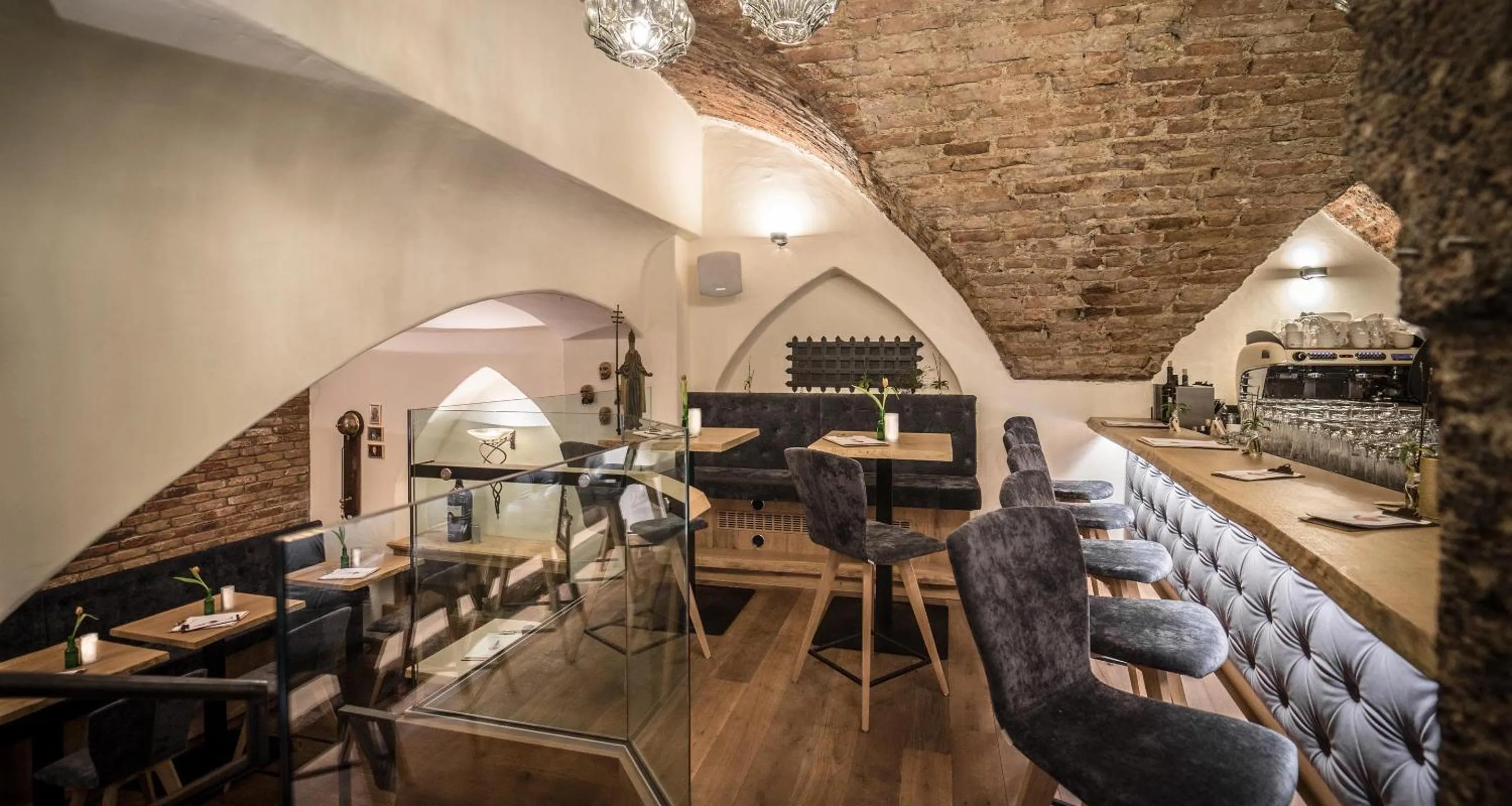 Restaurant/places to eat in Hotel Goldener Adler, BW Signature Collection