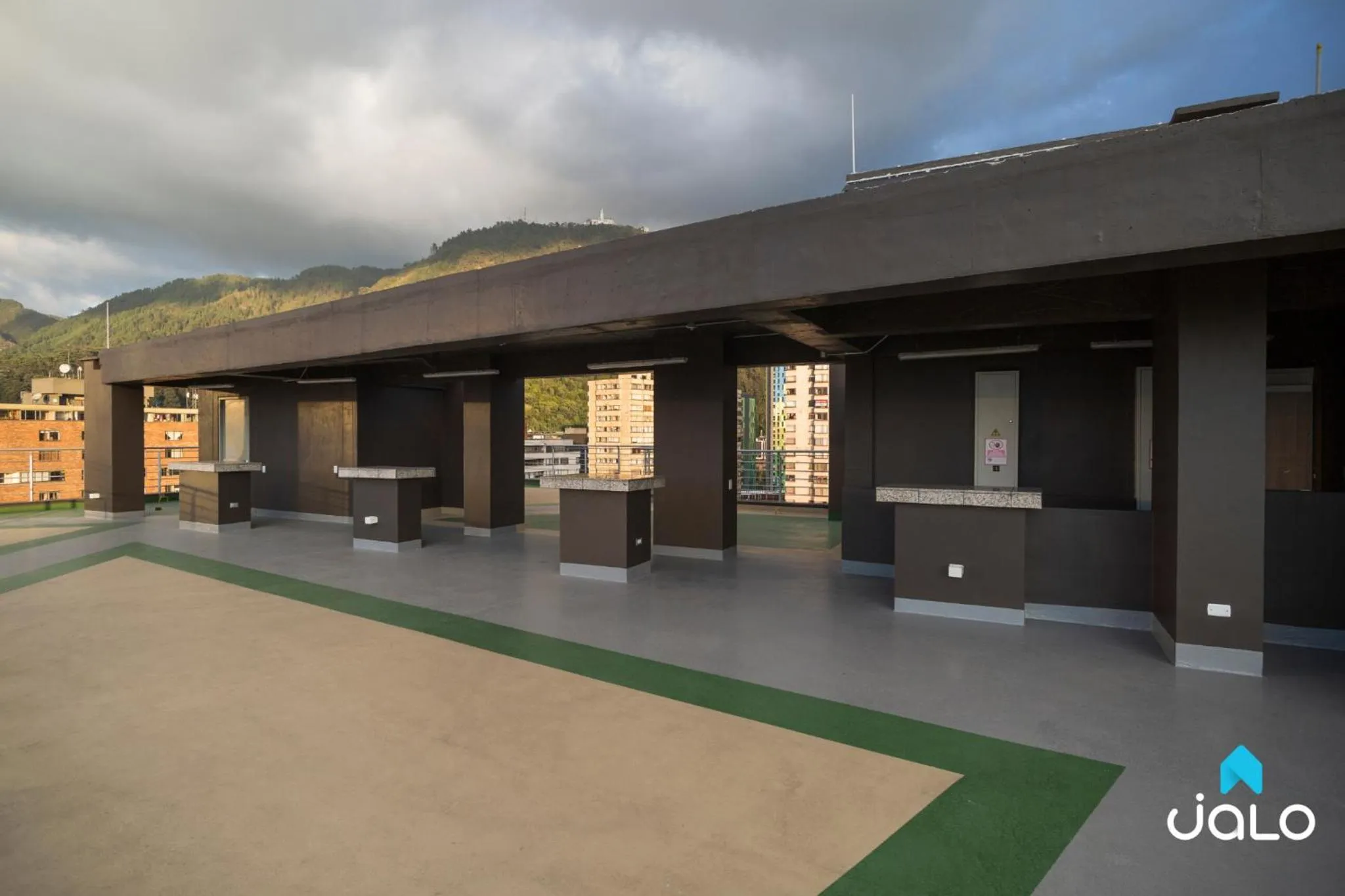 Balcony/Terrace in Torre Acqua Lofts - Downtown Bogota By Jalo