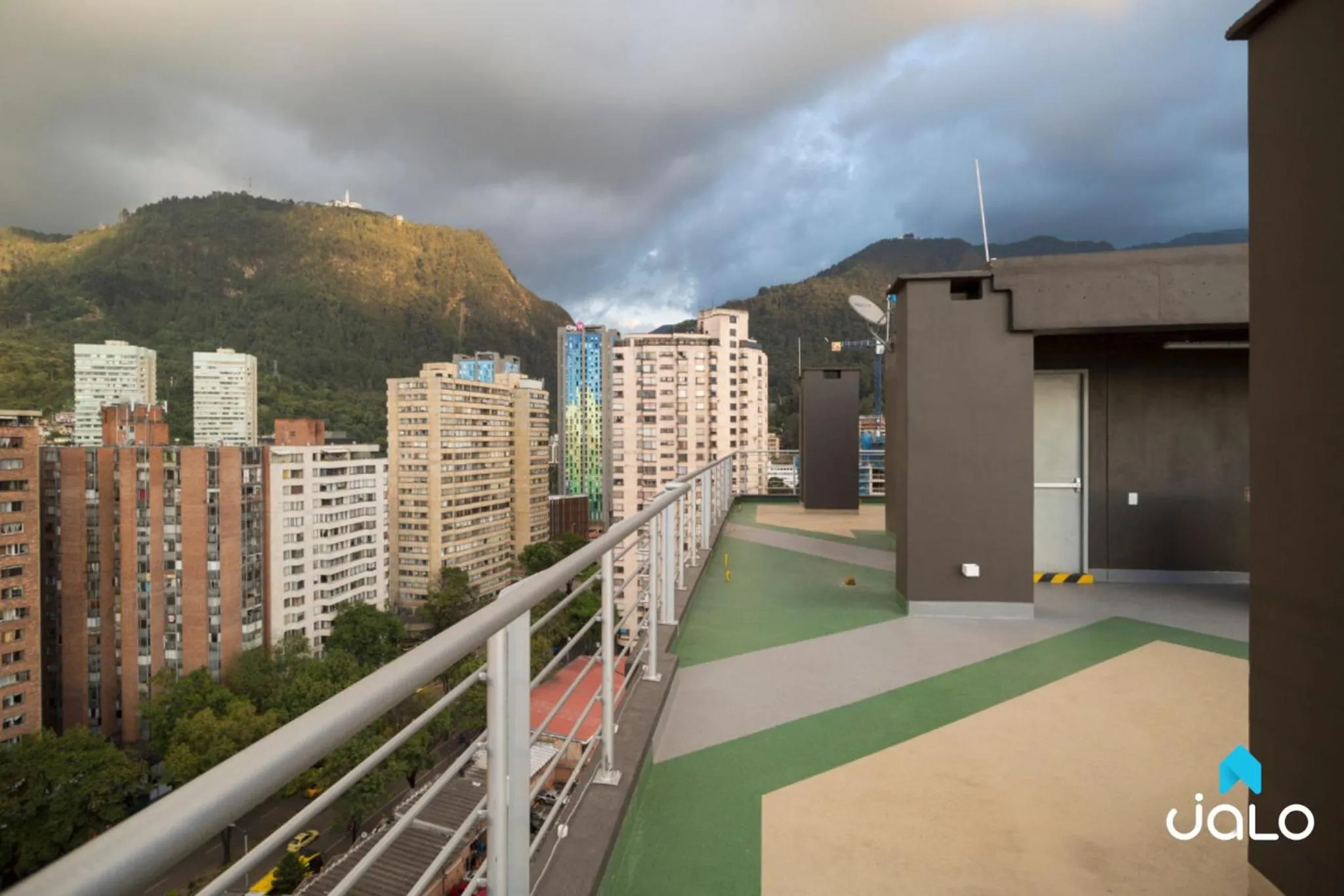 Balcony/Terrace in Torre Acqua Lofts - Downtown Bogota By Jalo