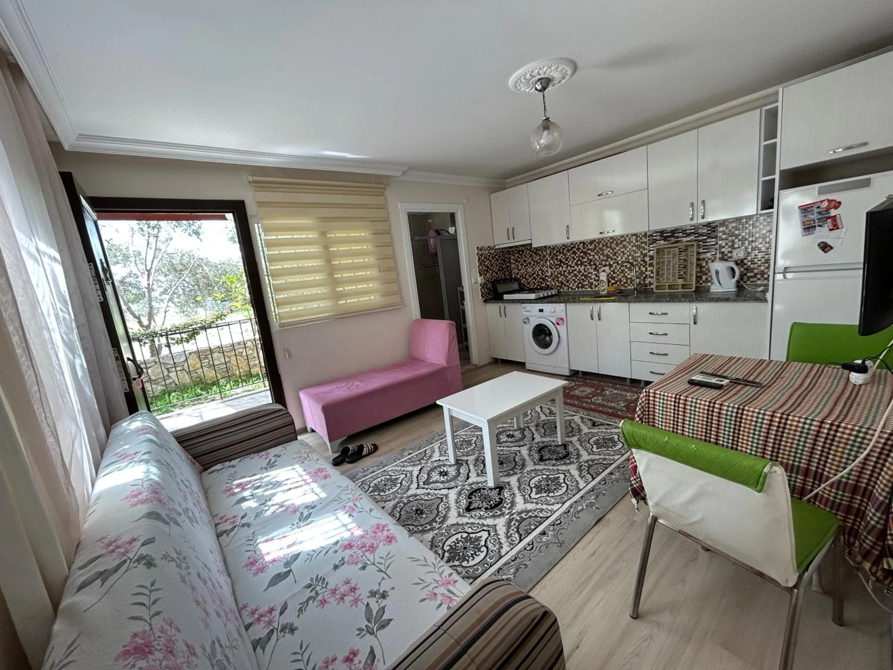 Kitchen or kitchenette in çileks apart otel