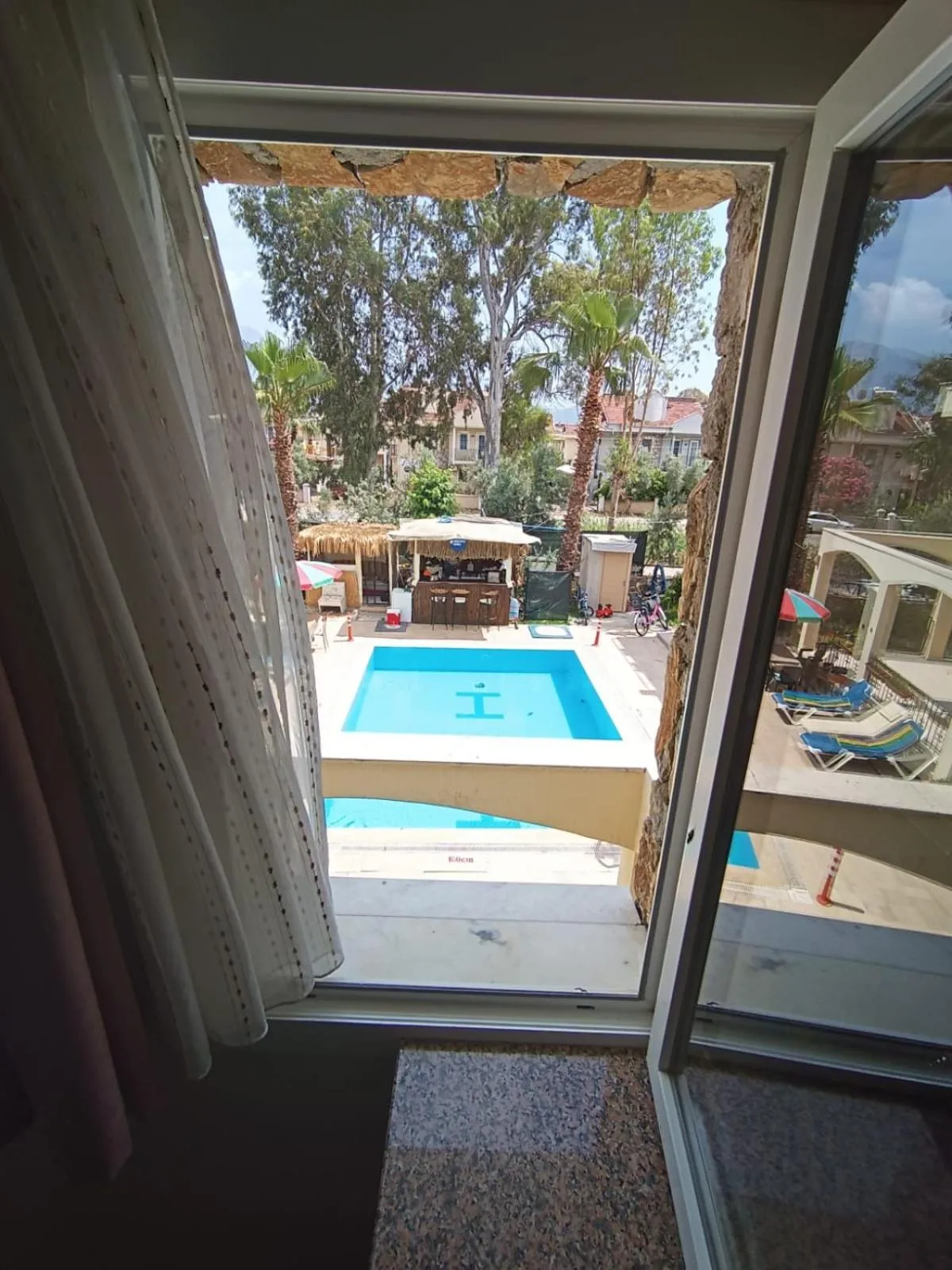 Pool view in çileks apart otel