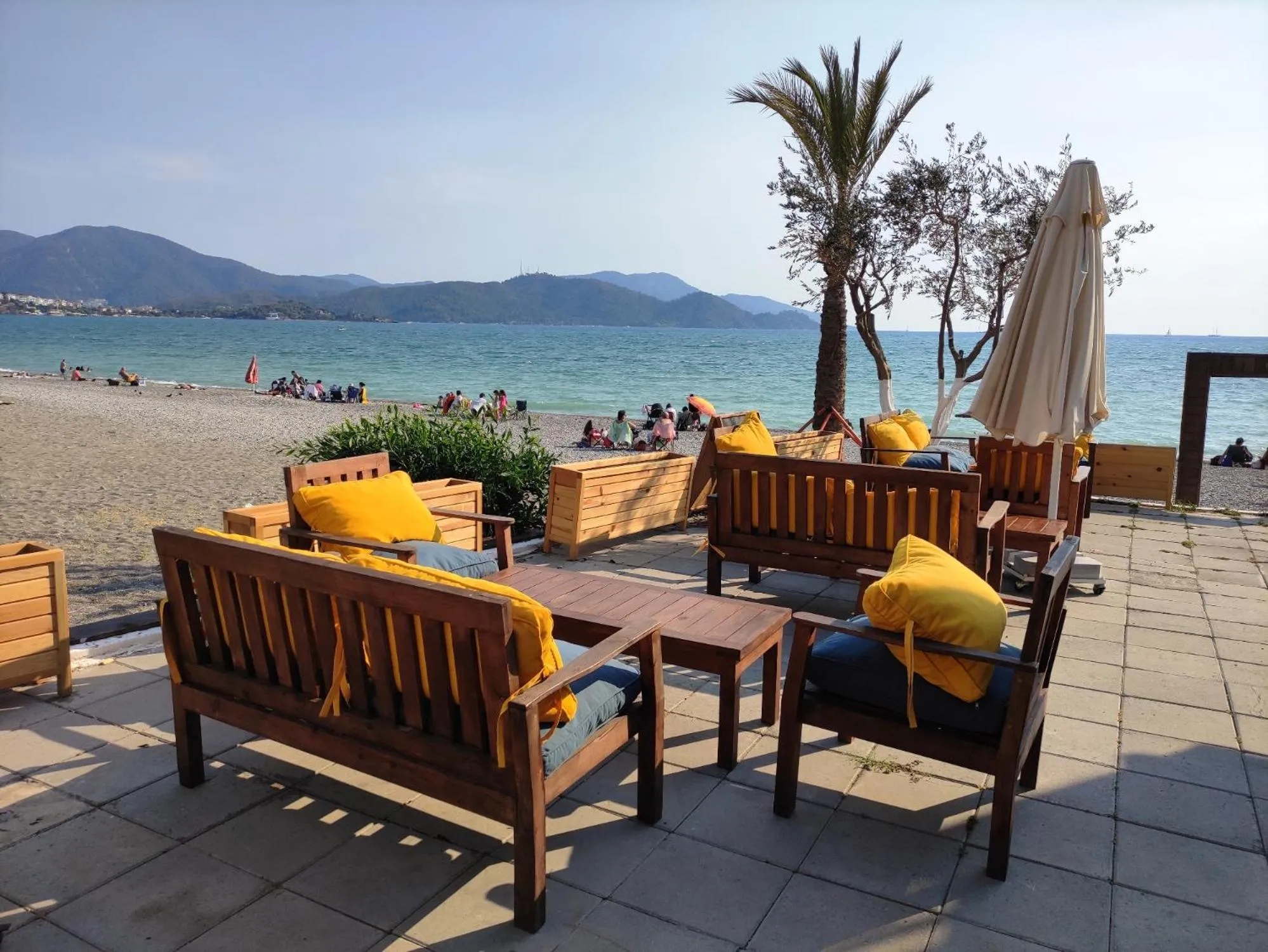 Restaurant/places to eat in çileks apart otel