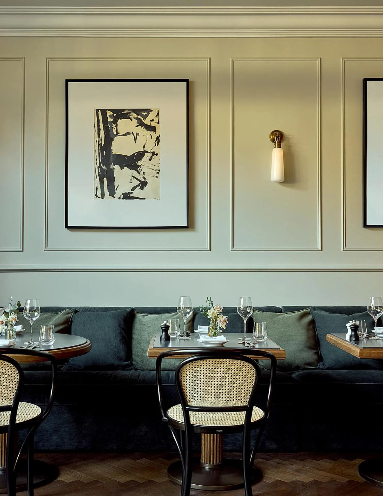 Restaurant/places to eat in Miiro Palais Rudolf NEW OPENING