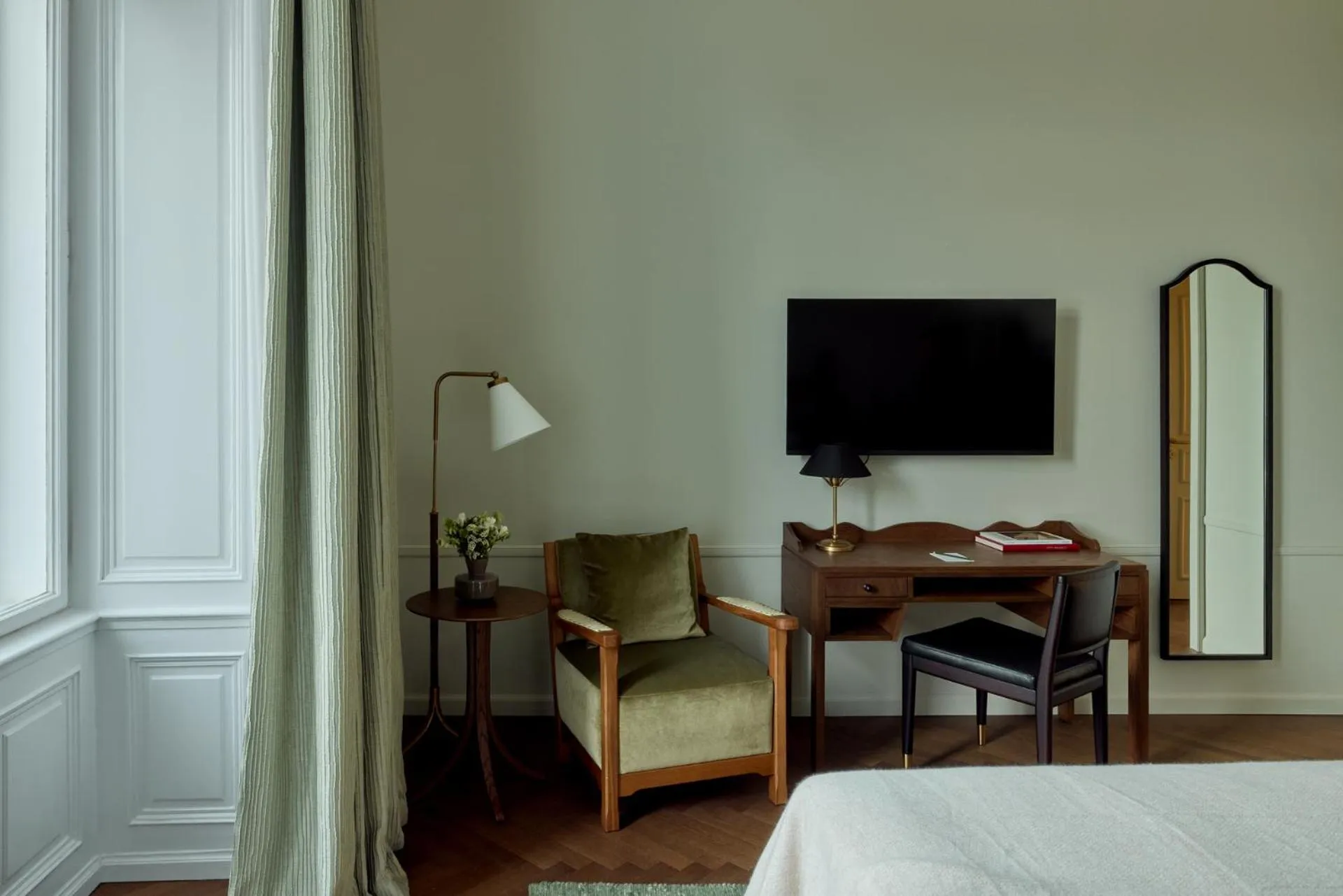 Seating area, Bed in Miiro Palais Rudolf NEW OPENING