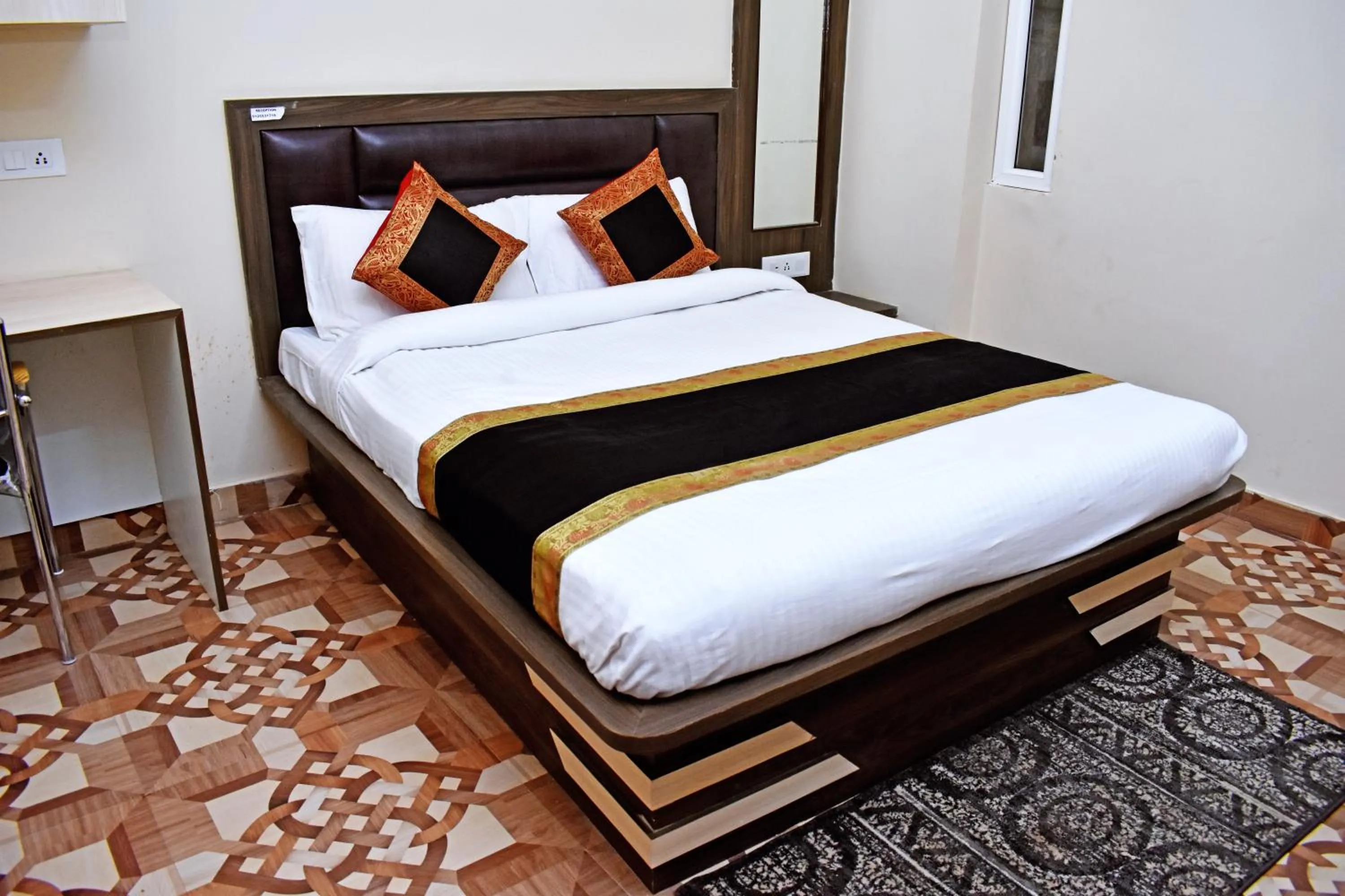 Bedroom, Bed in Hotel KB Palace