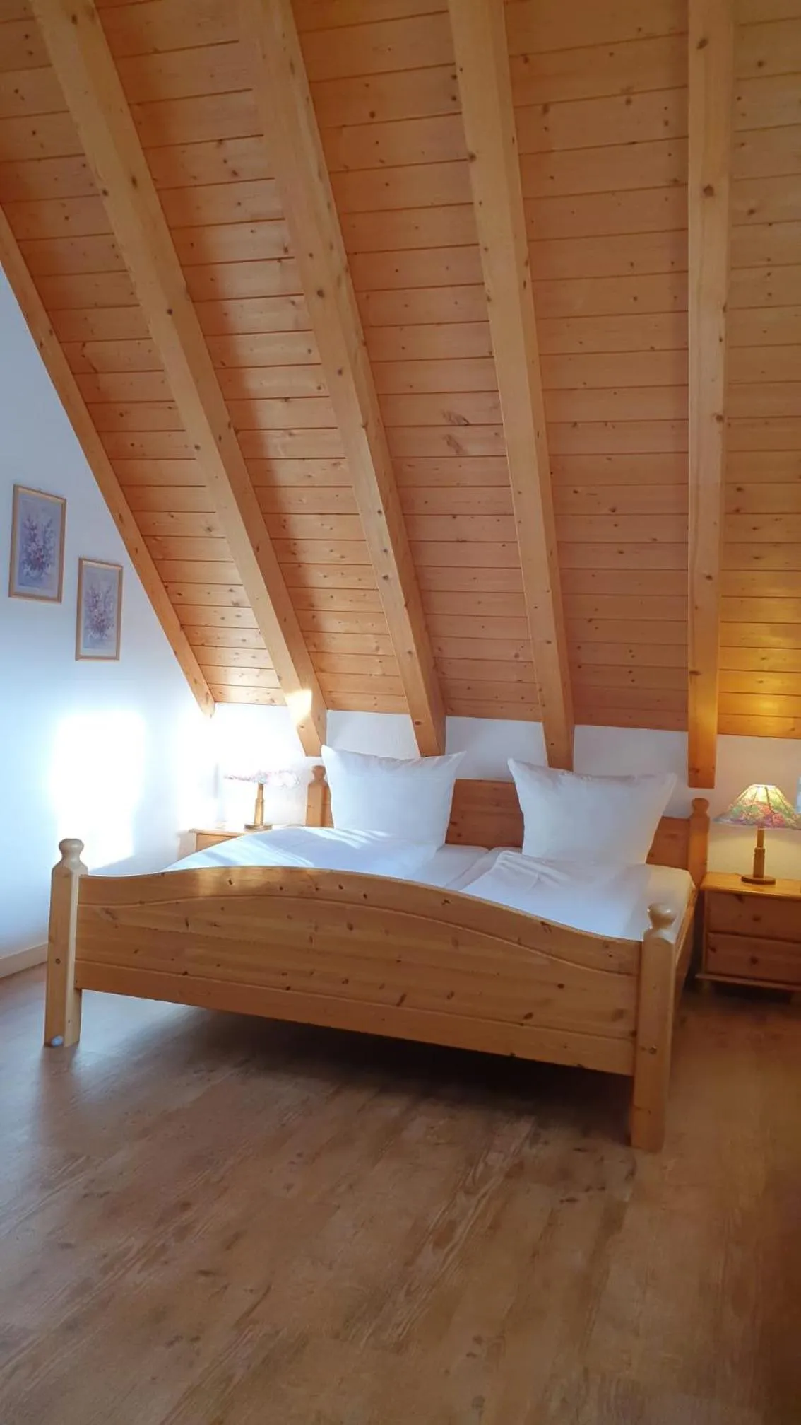 Bedroom, Bed in Landgasthof zum Dorfkrug