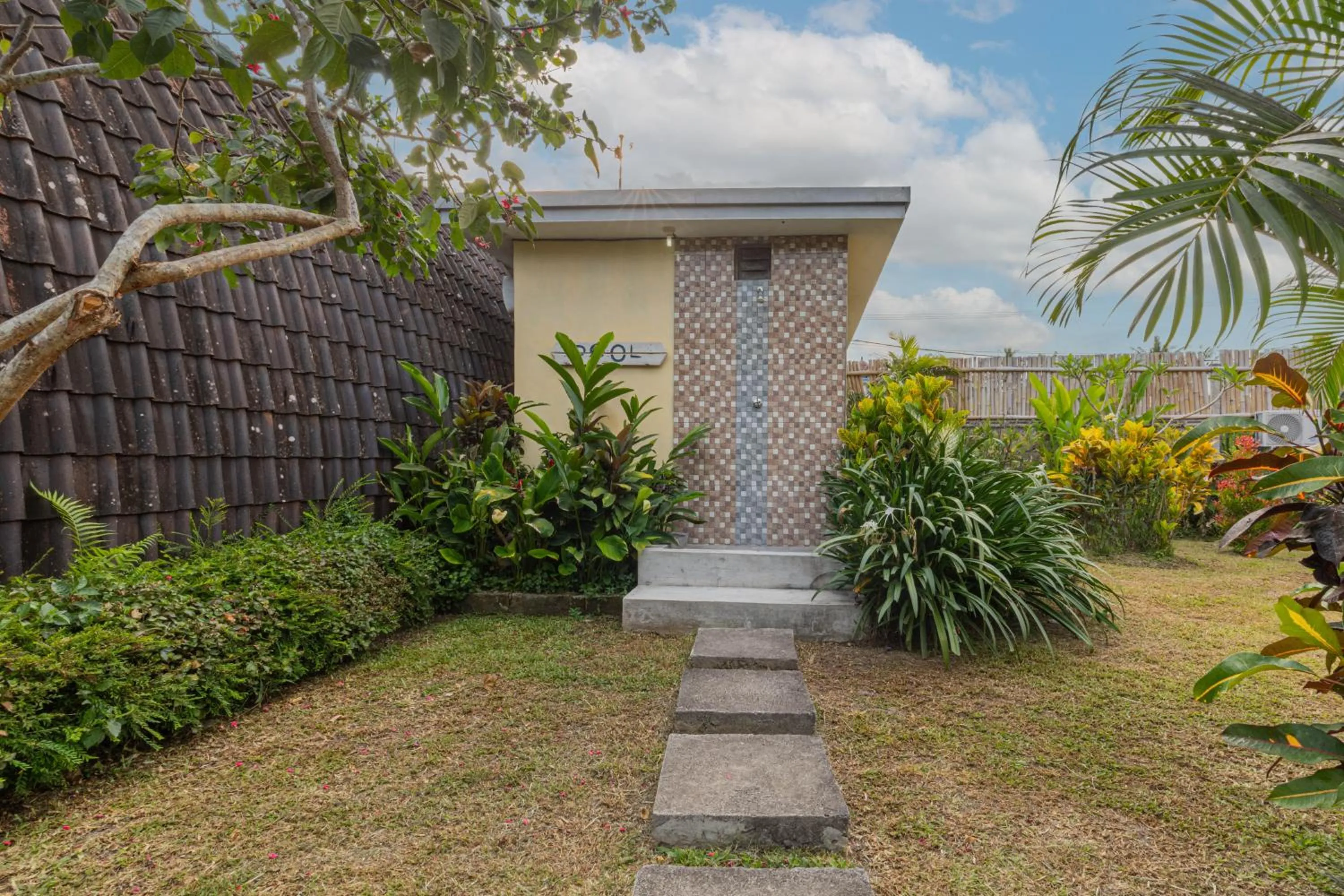 Property building in Kubu Selat Villa and Glamping