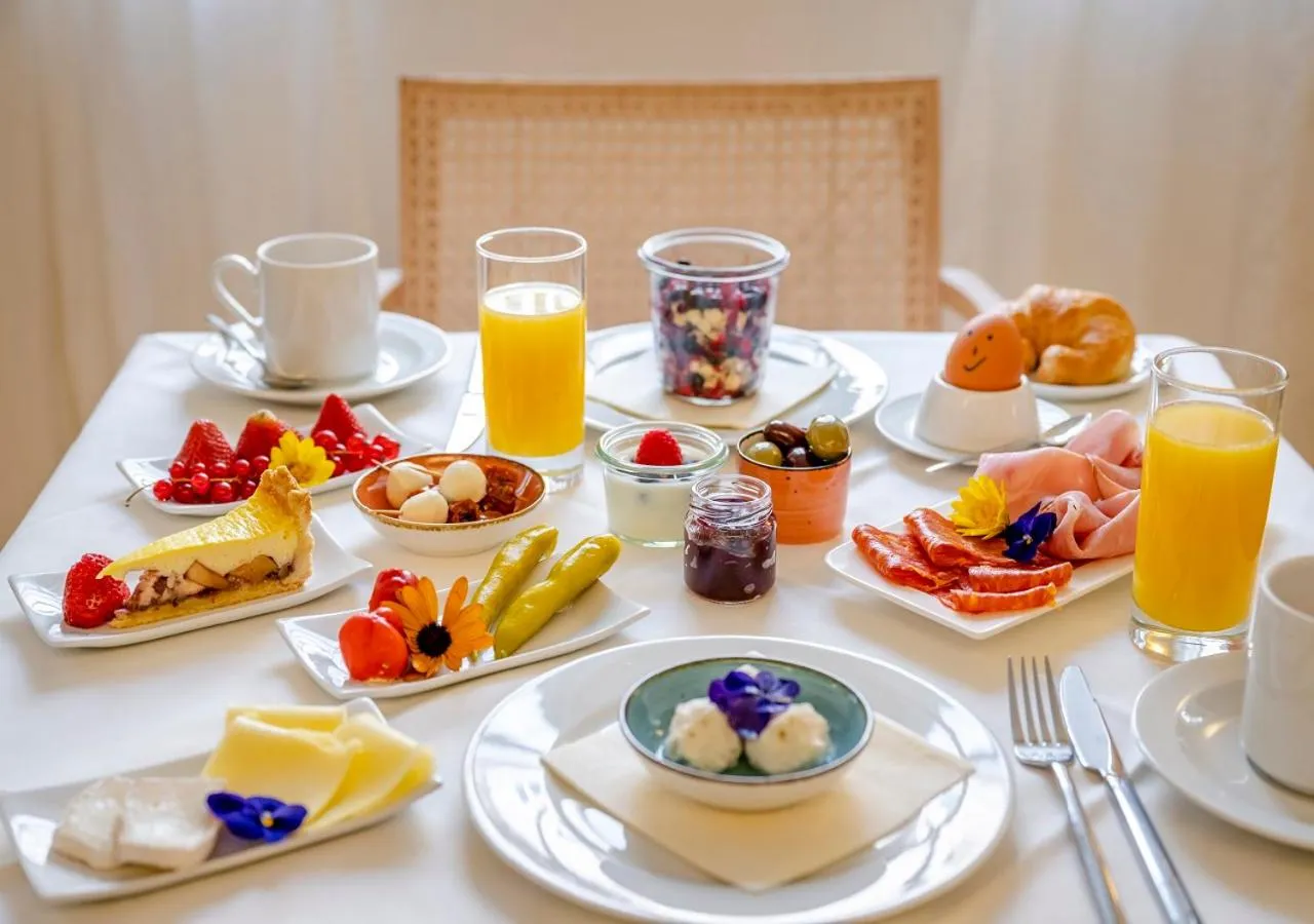 Food and drinks in Boutique Hotel Hauser