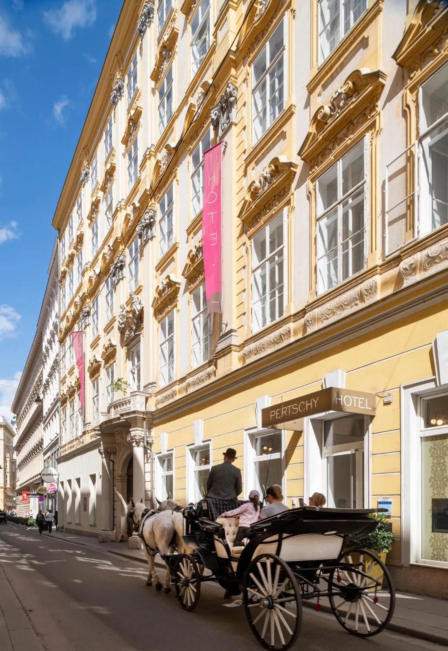 Property building in Pertschy Palais Hotel