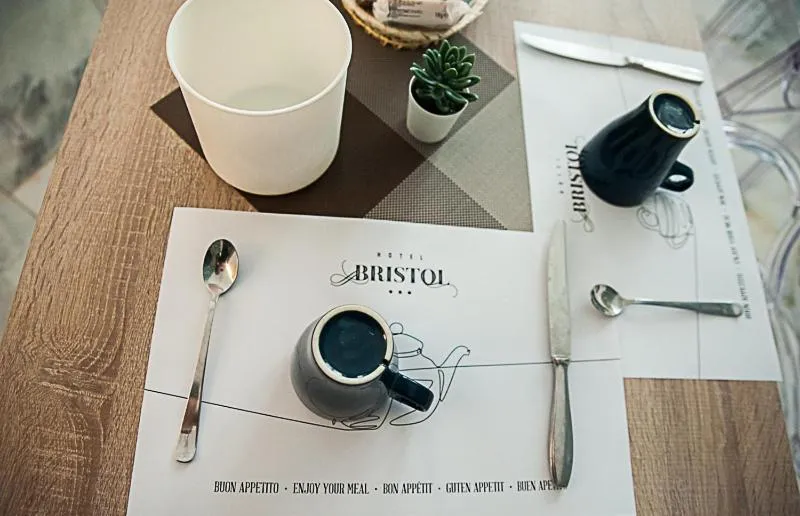 Breakfast in Hotel Bristol