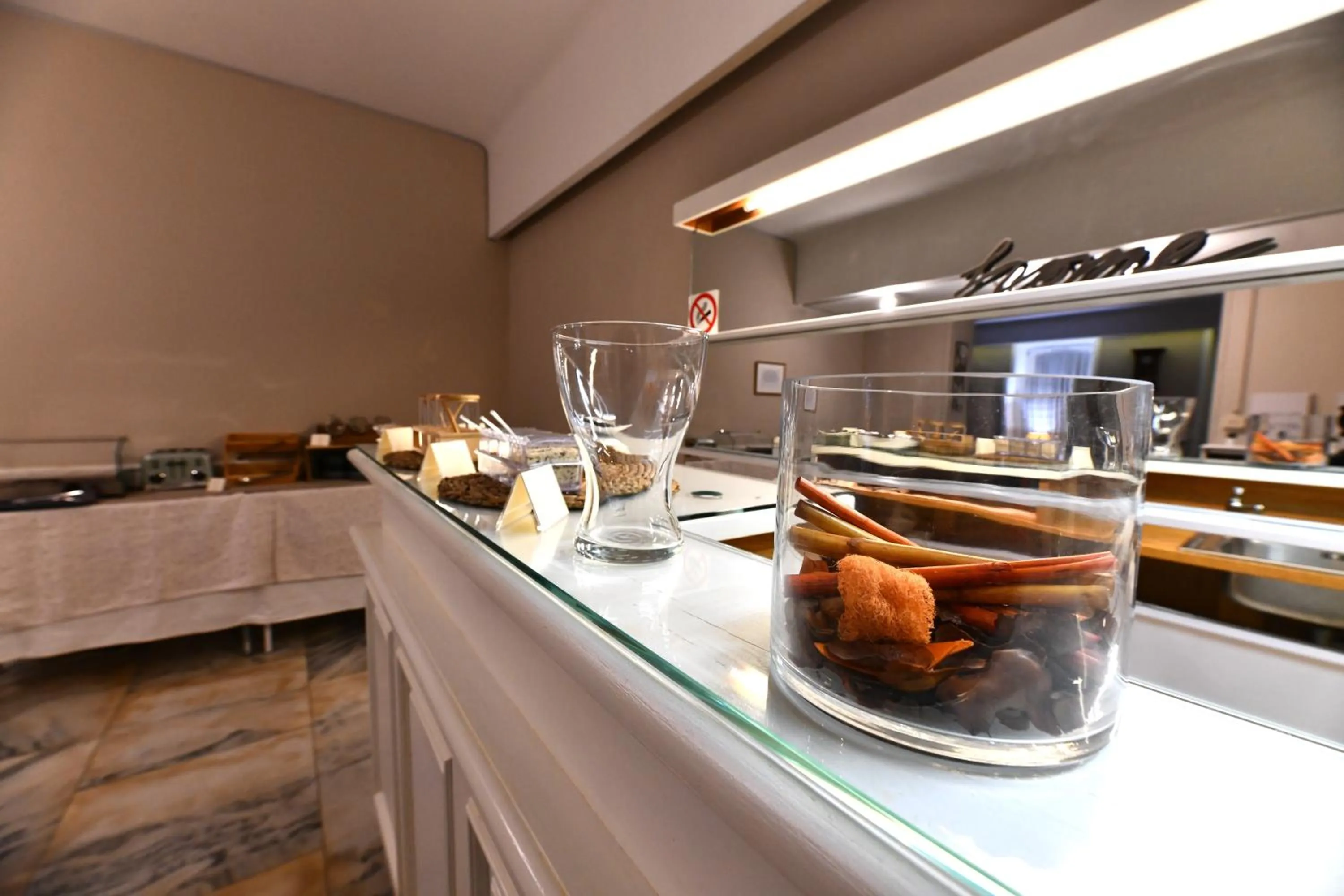 Continental breakfast in Hotel Bristol