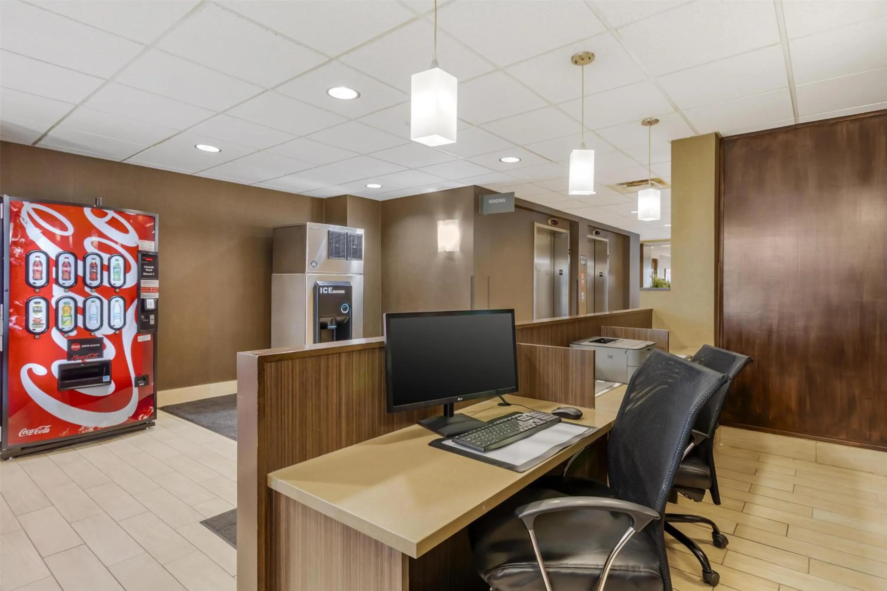 Business facilities in Best Western Plus Winnipeg West