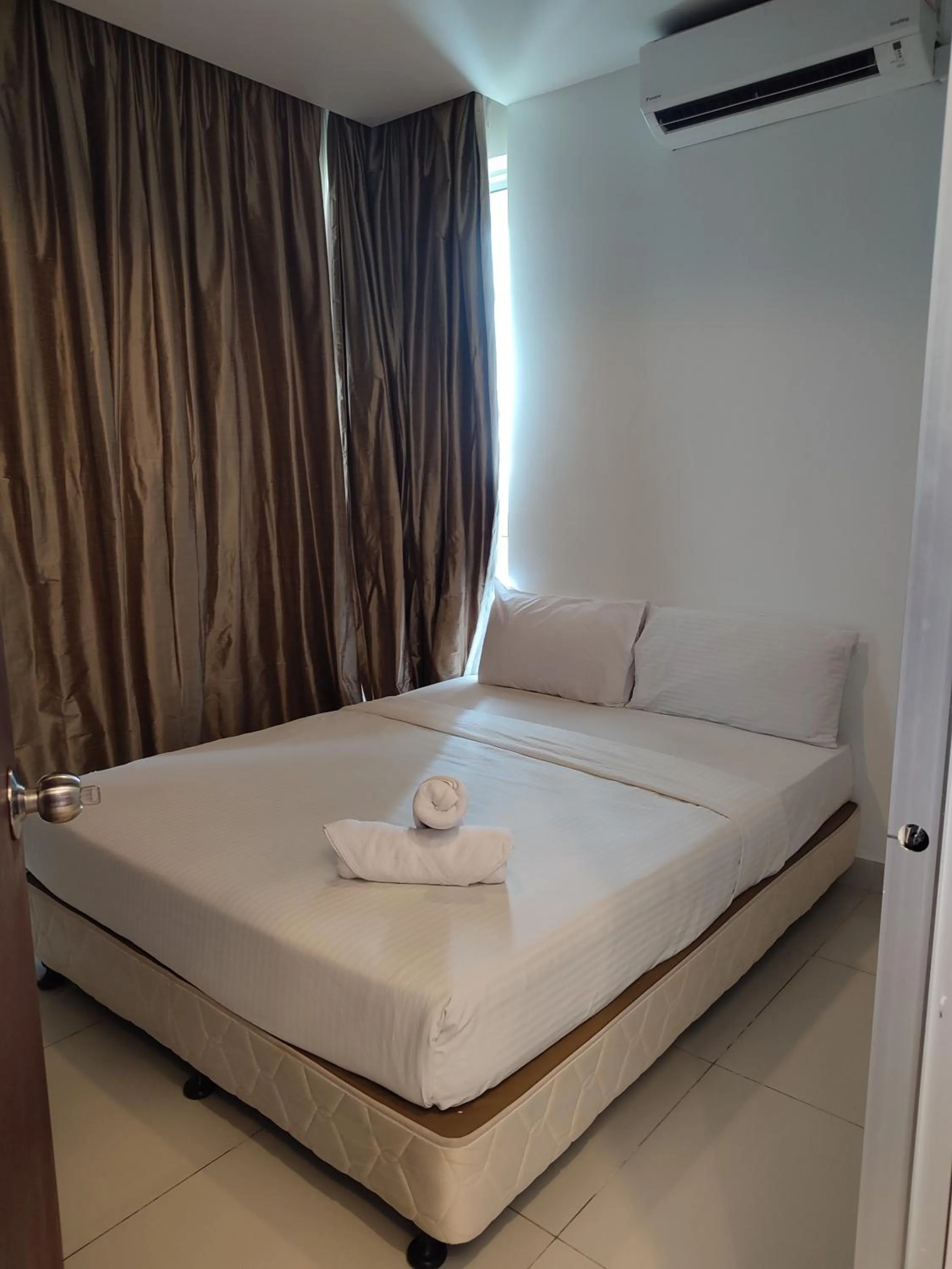 Wonderful KLCC View at Regalia Suites