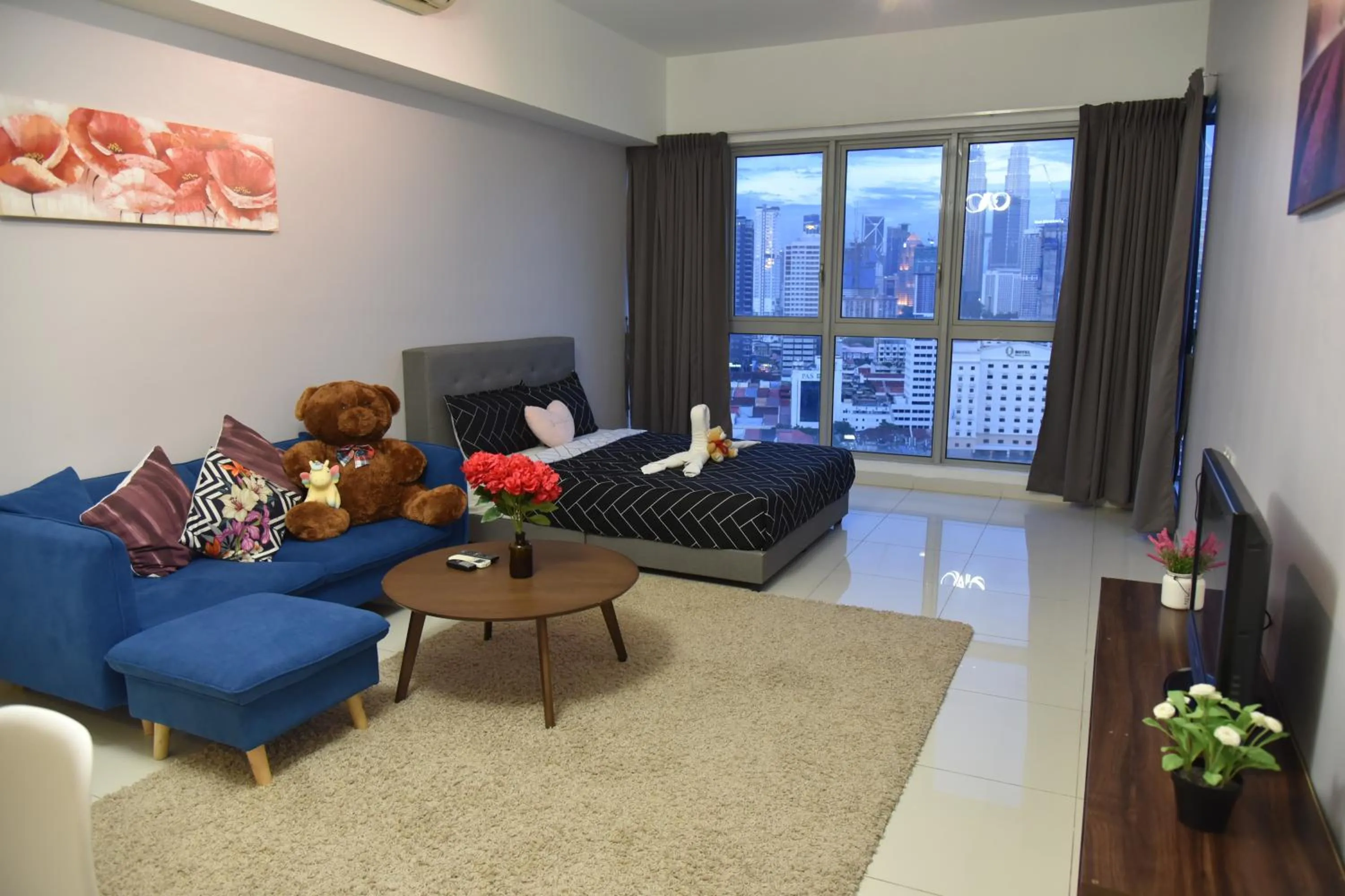 Wonderful KLCC View at Regalia Suites