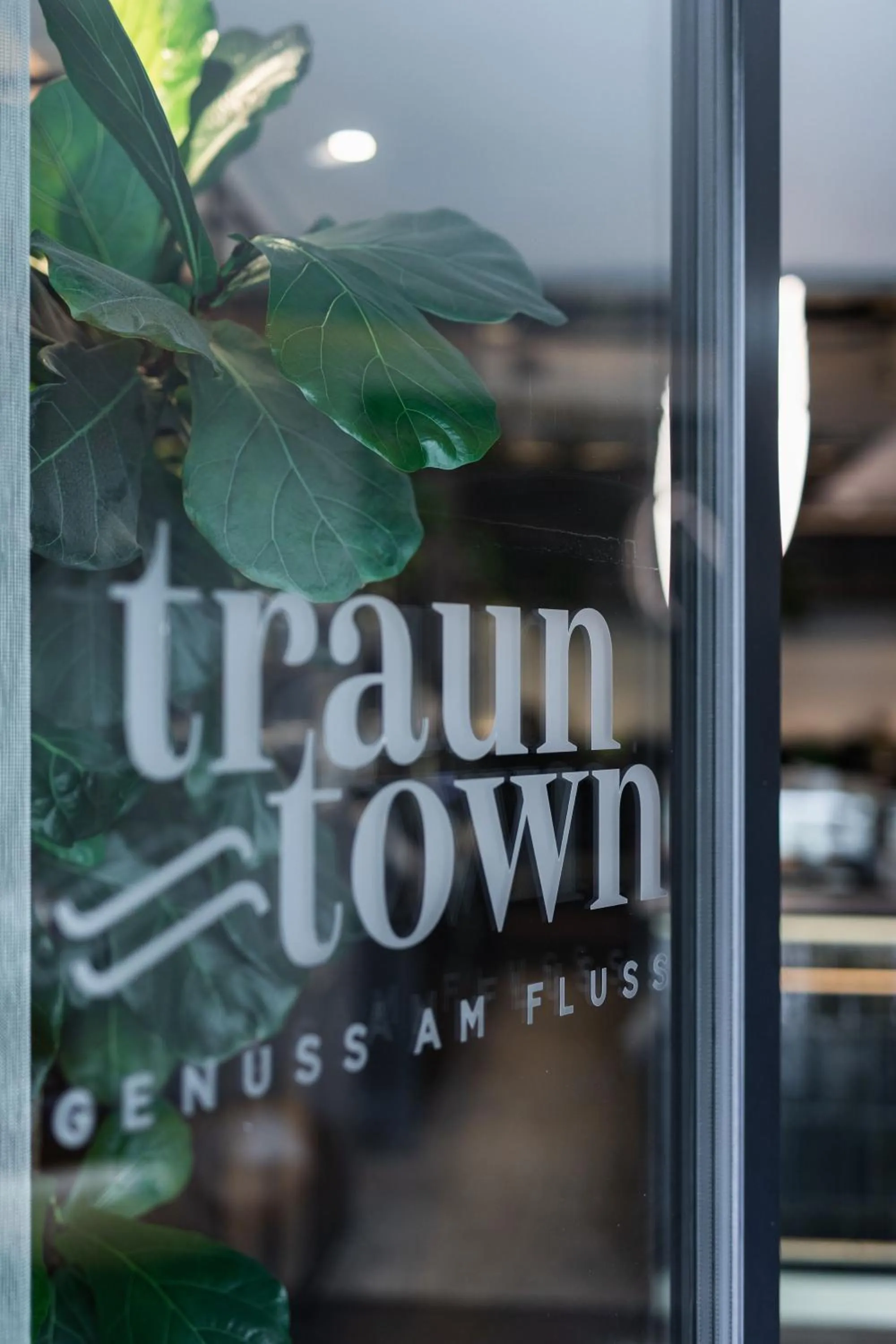 Property logo or sign in Stadthotel Goldenes Schiff