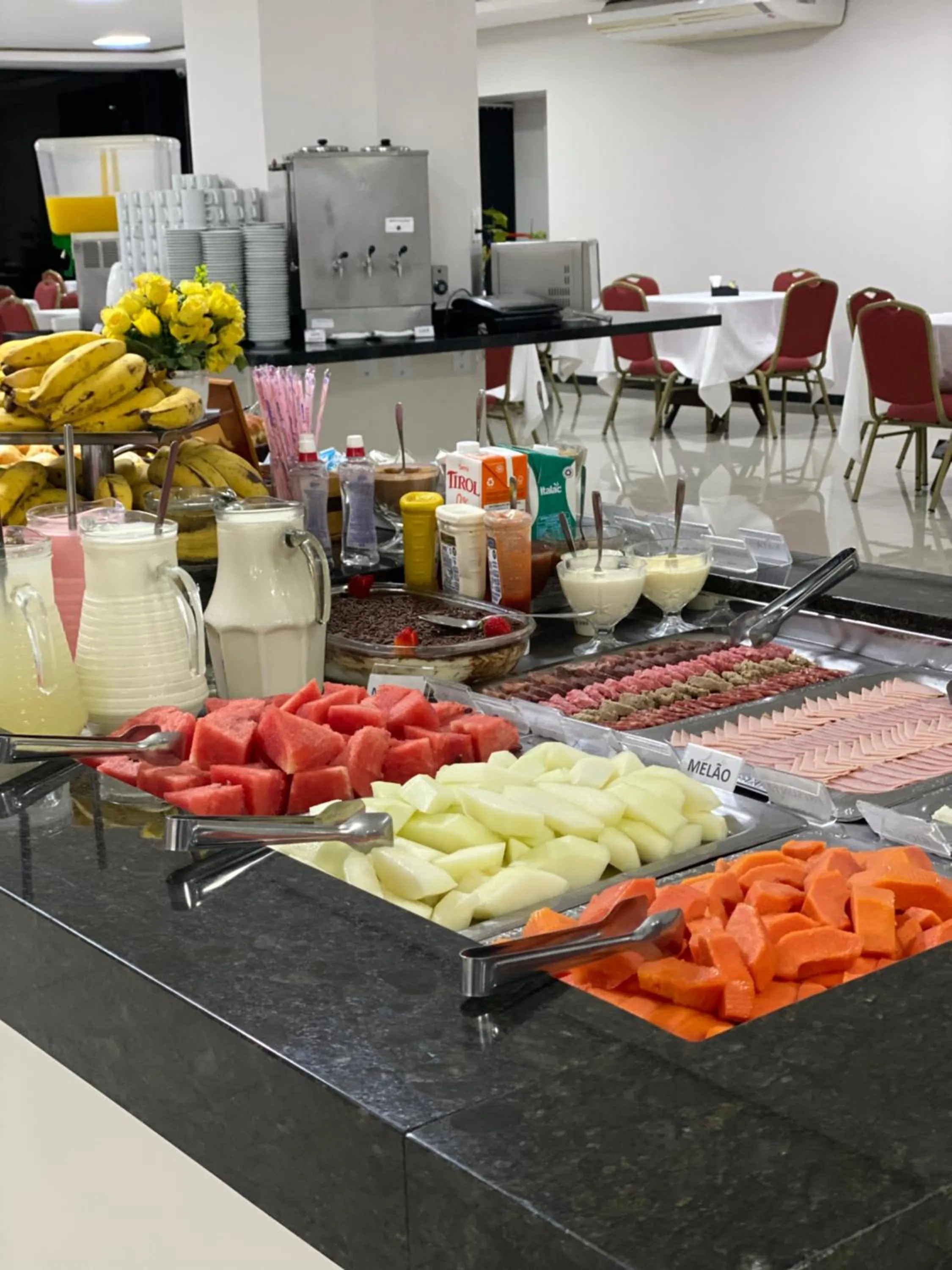 Breakfast in Hotel Europa