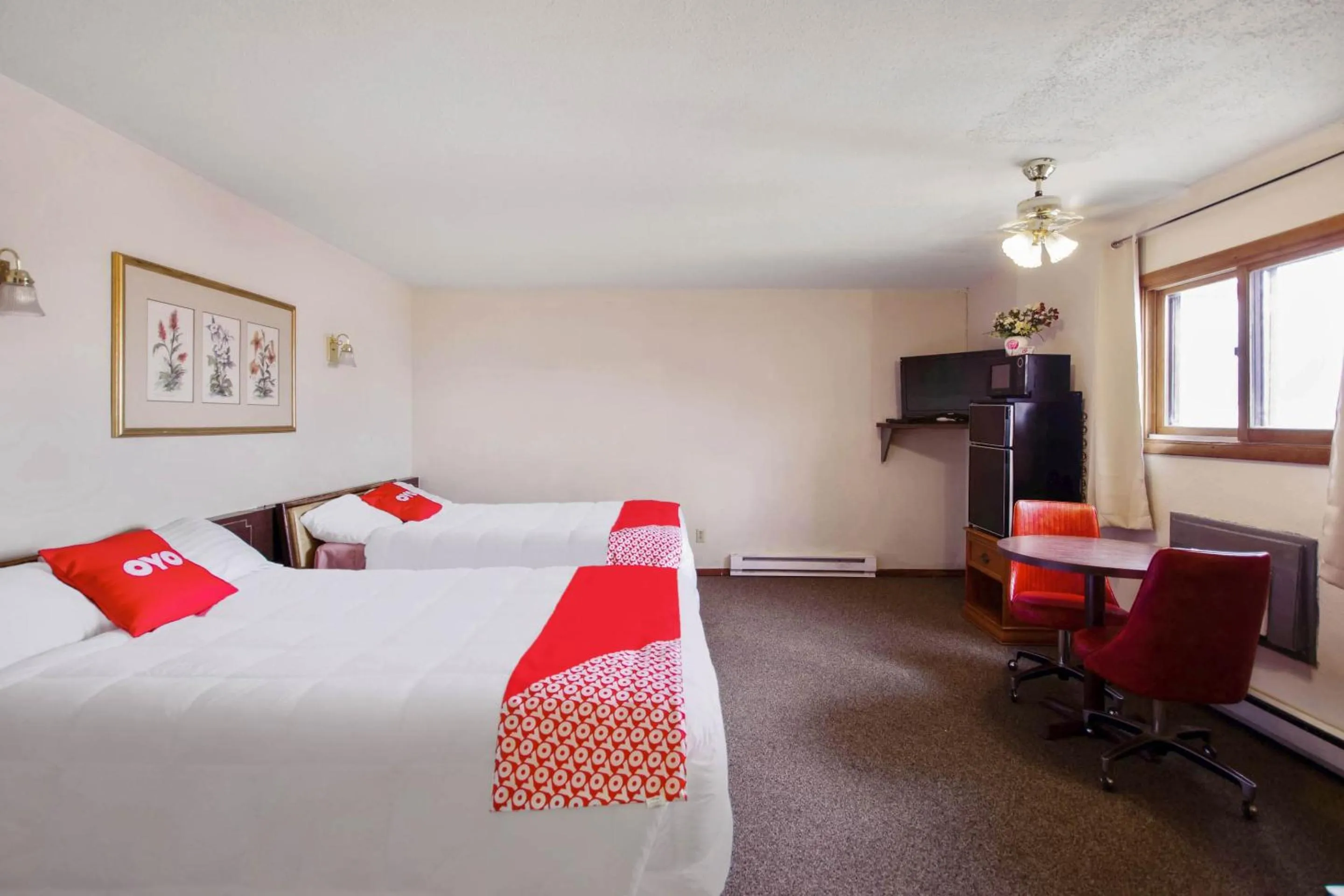 Bedroom in OYO Hotel Cheyenne Wells - US 40