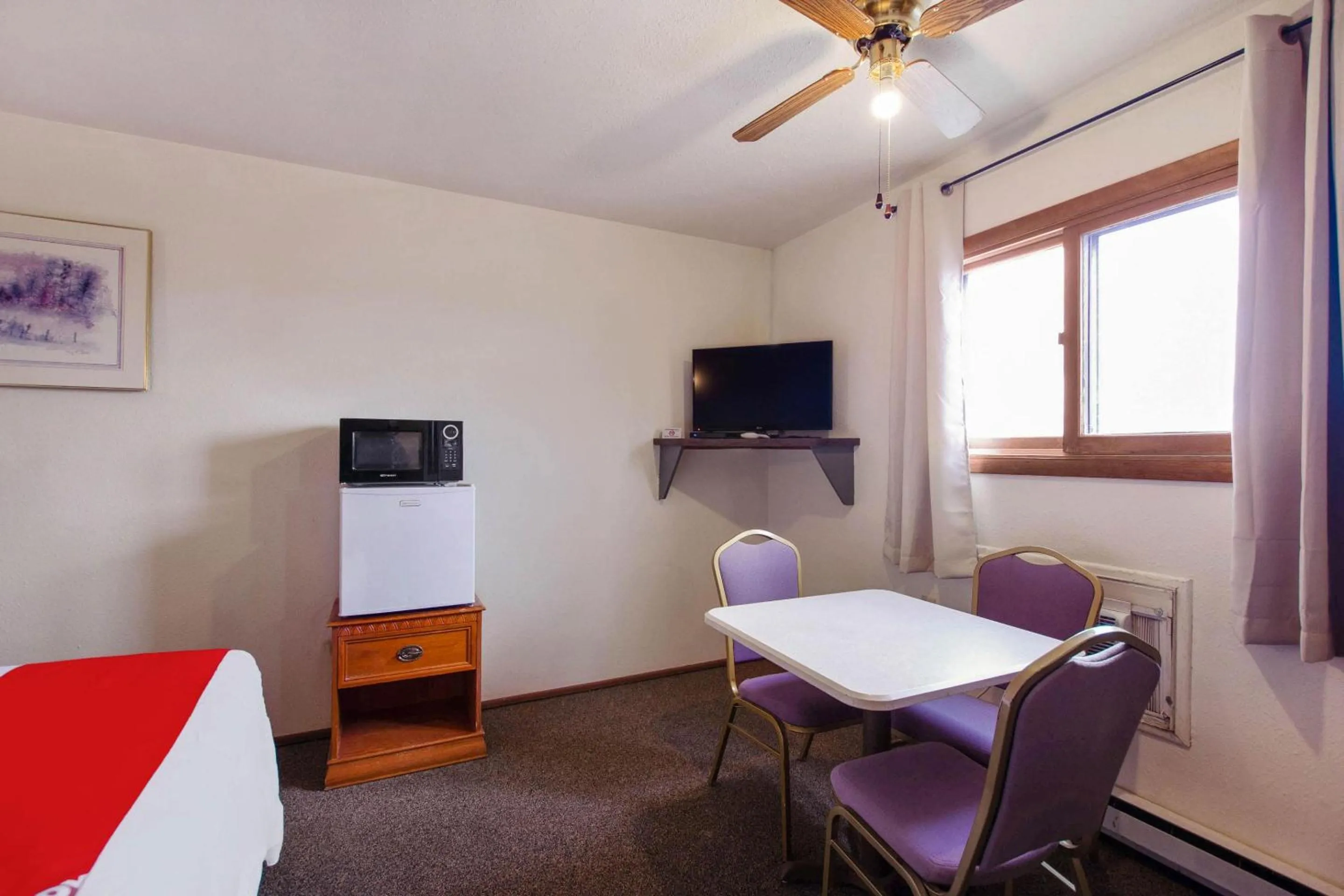 Bedroom in OYO Hotel Cheyenne Wells - US 40